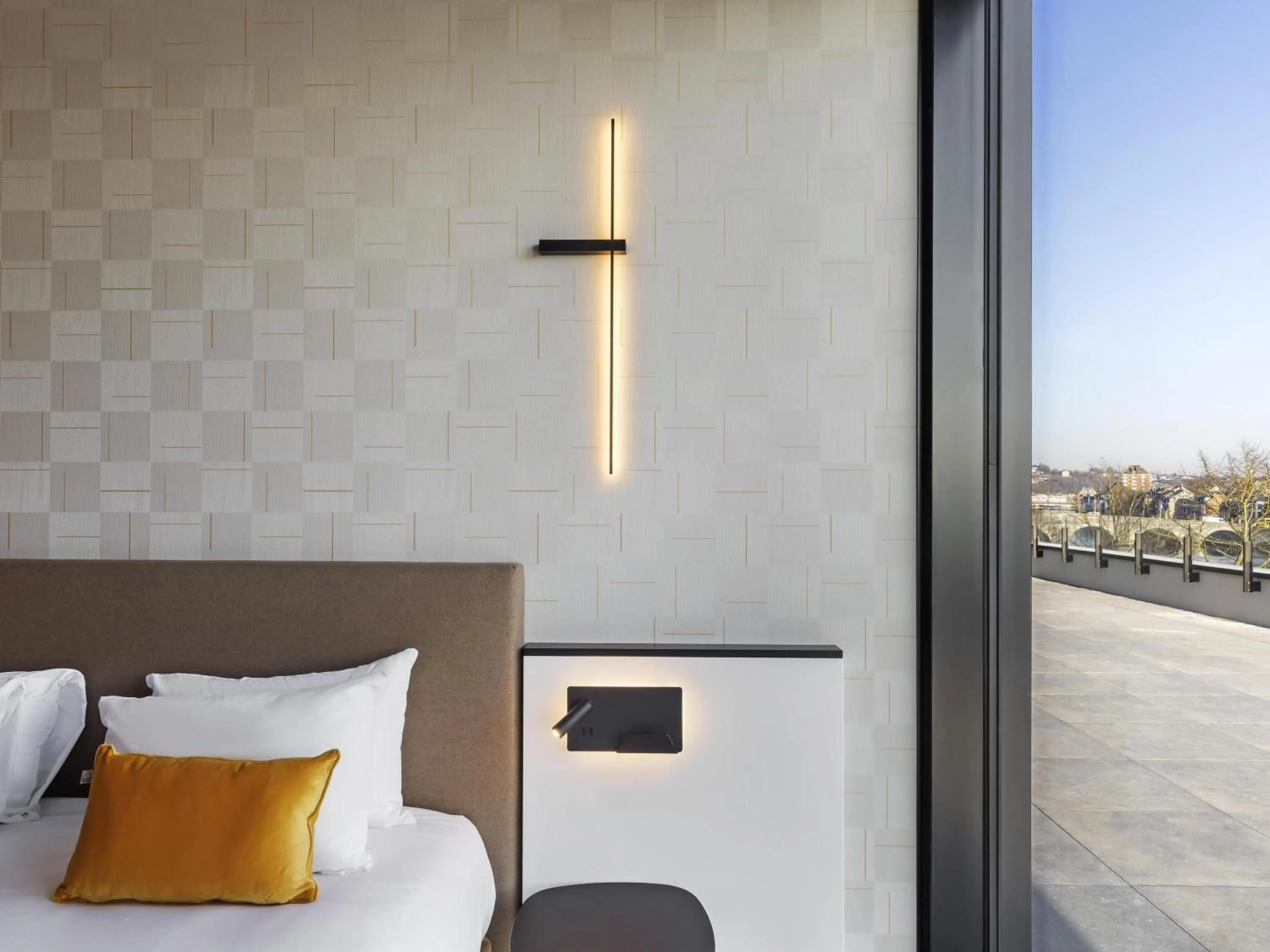 Bedroom in Mercure Namur Hotel