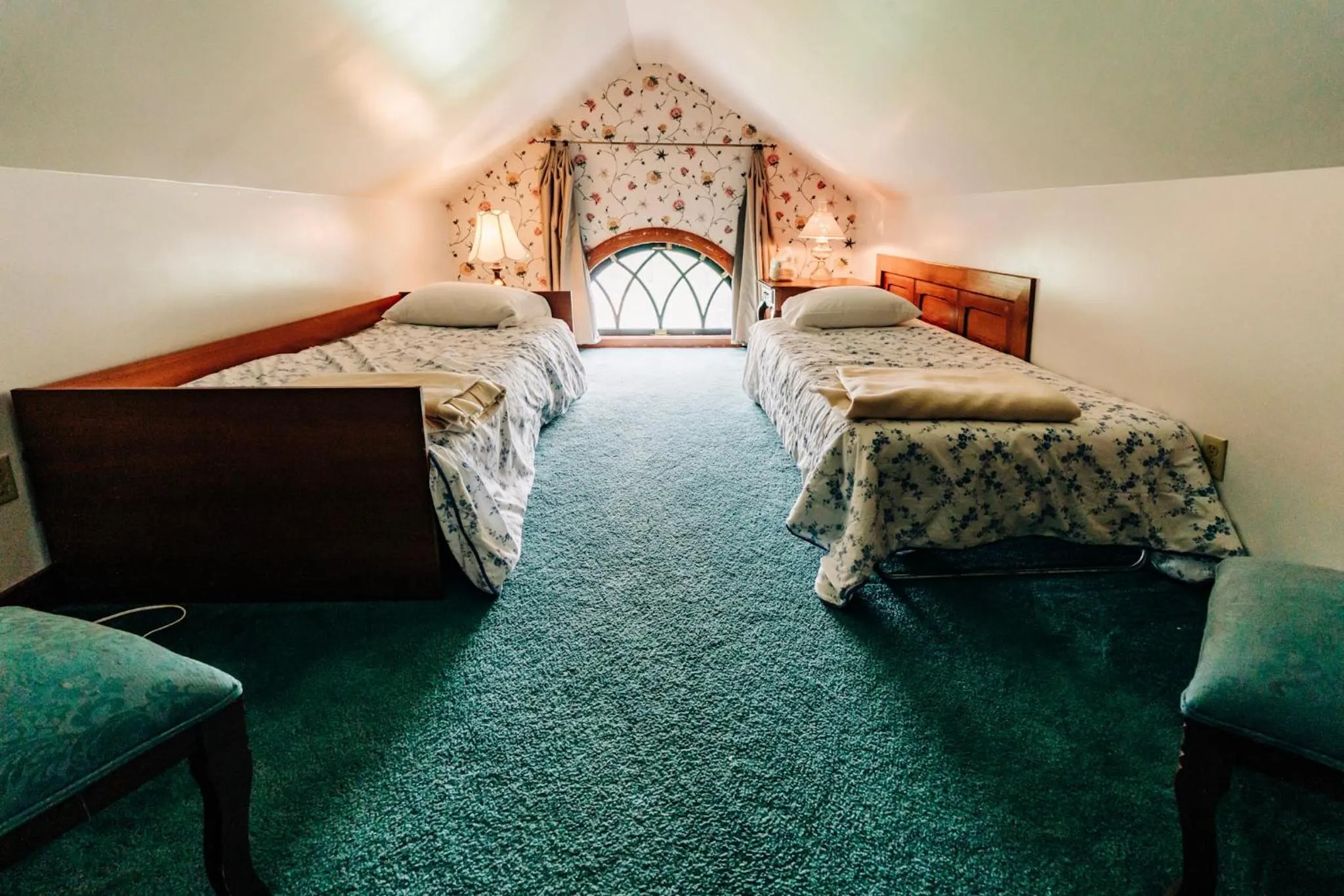 Bedroom, Bed in Mercersburg Inn