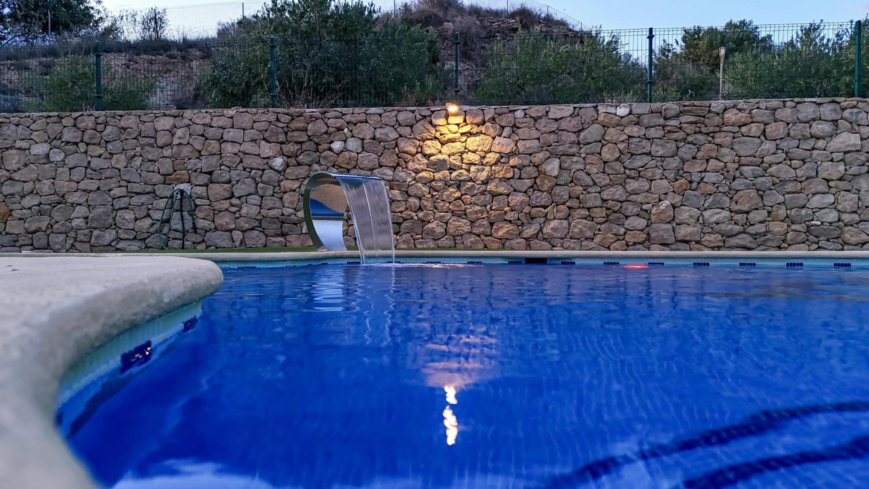 Swimming pool in Villa Adelina en Turre, Almería, Villa de lujo con piscina privada cerca de las playas de Mojácar