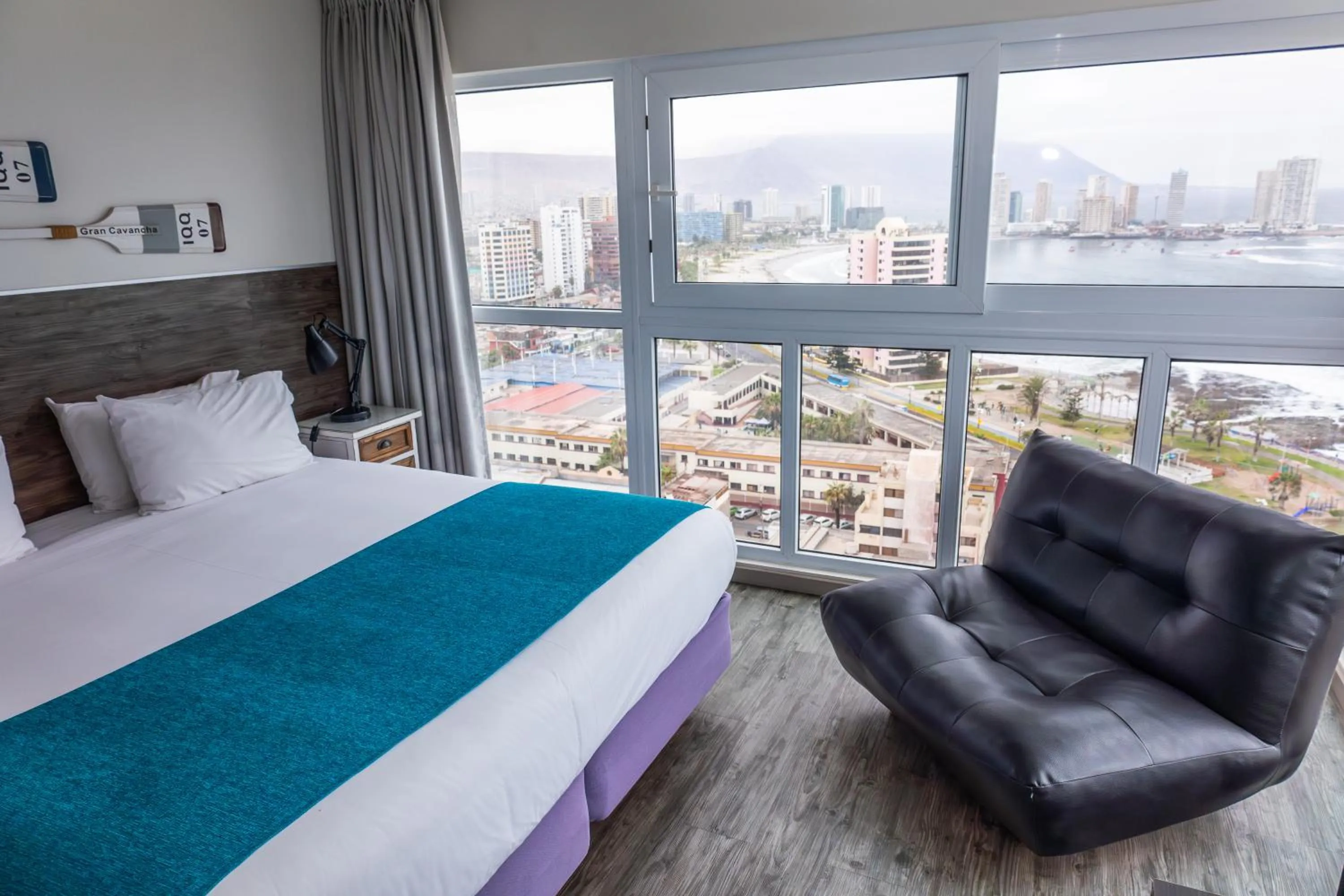 Photo of the whole room, Bed in Gran Cavancha Hotel & Apartment