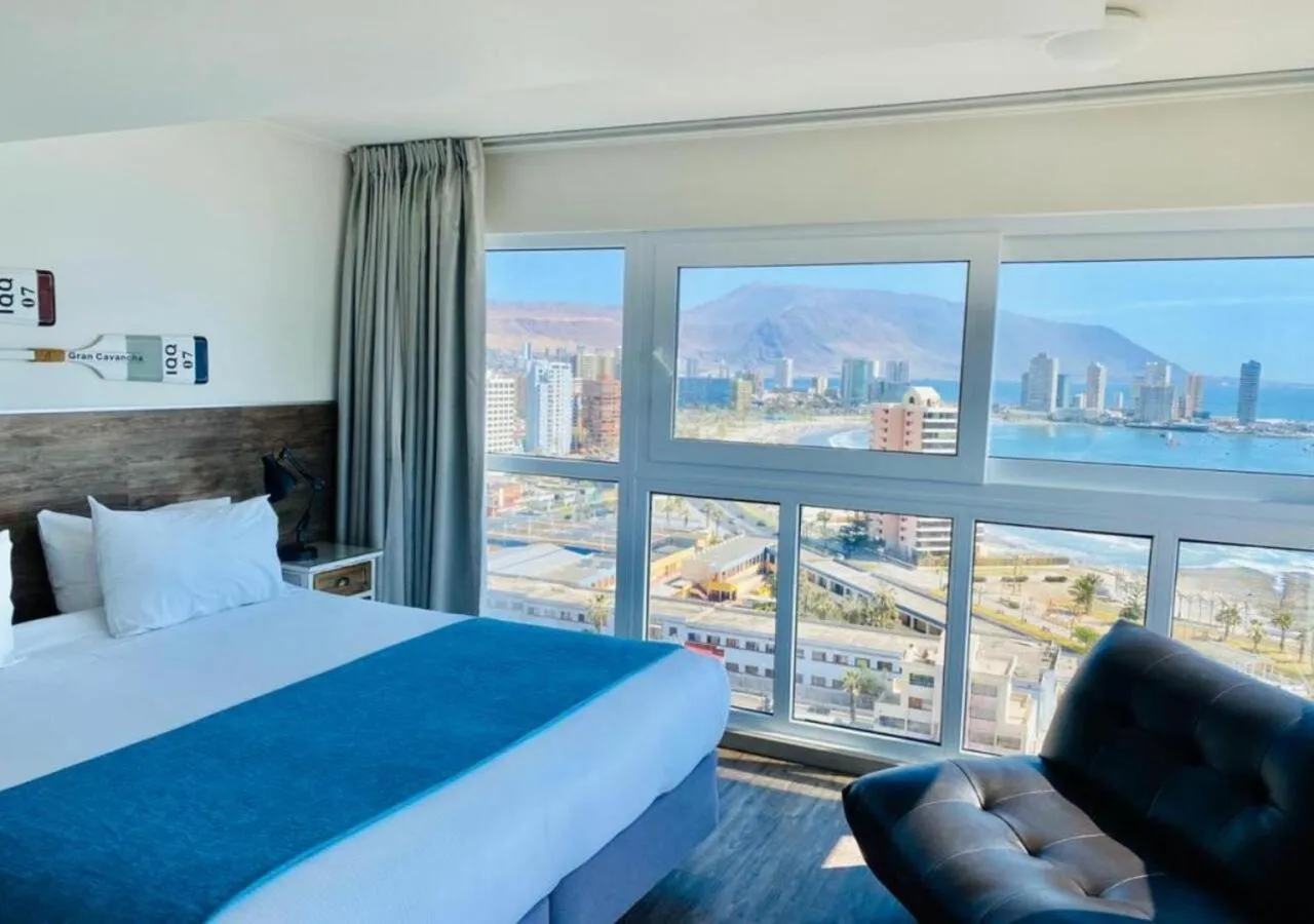Sea view, Bed in Gran Cavancha Hotel & Apartment
