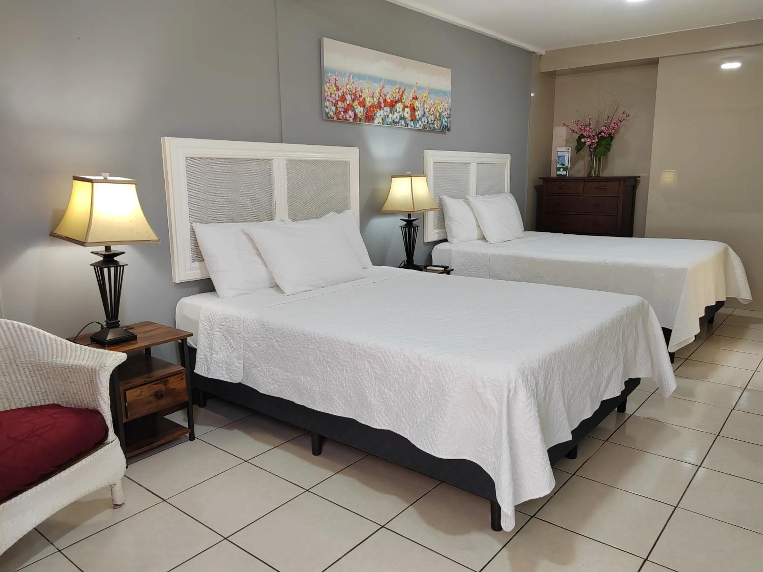 Bed in Hotel Bamboo Aeropuerto