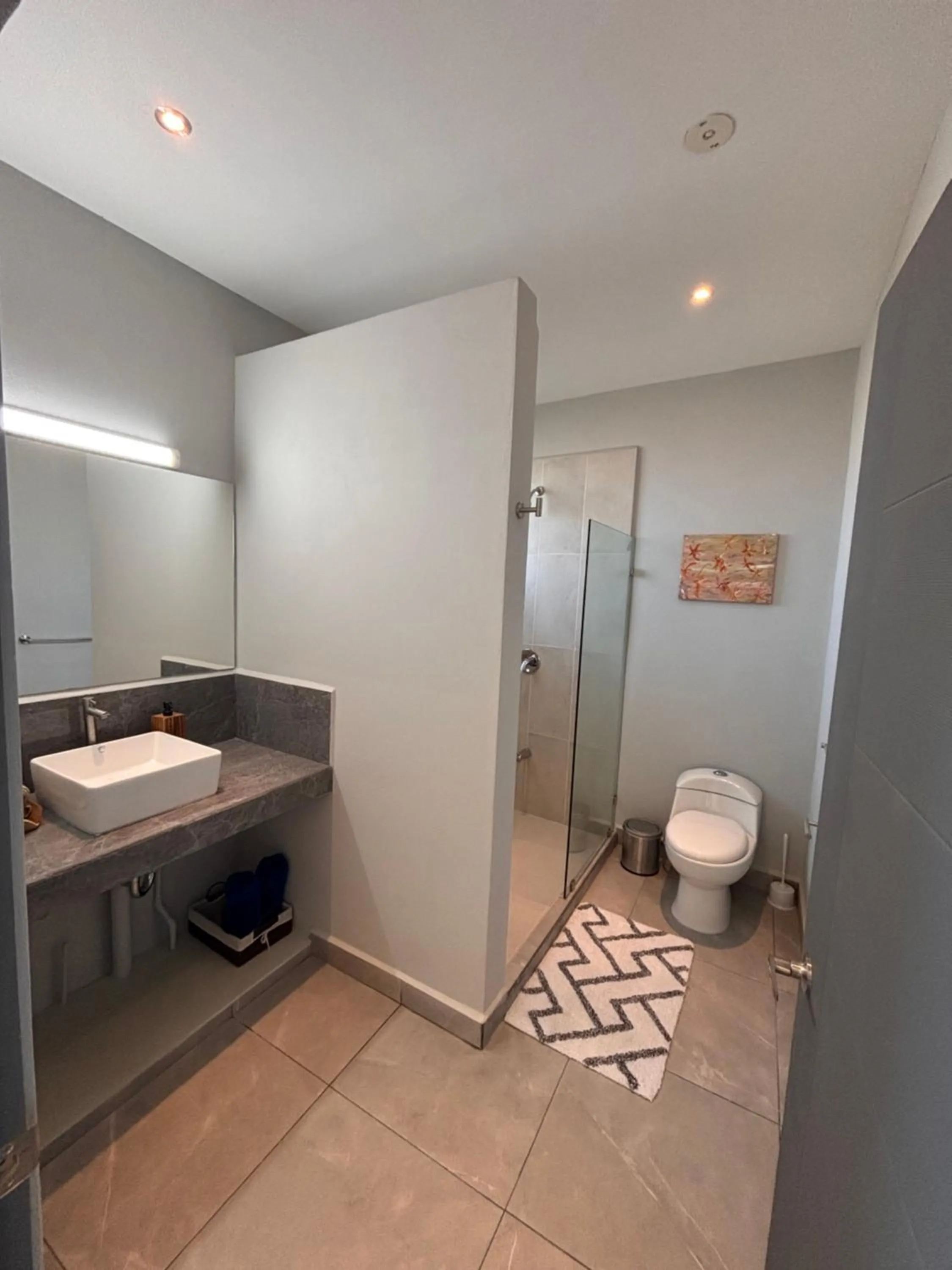 Shower in La Ramona Charming Hotel