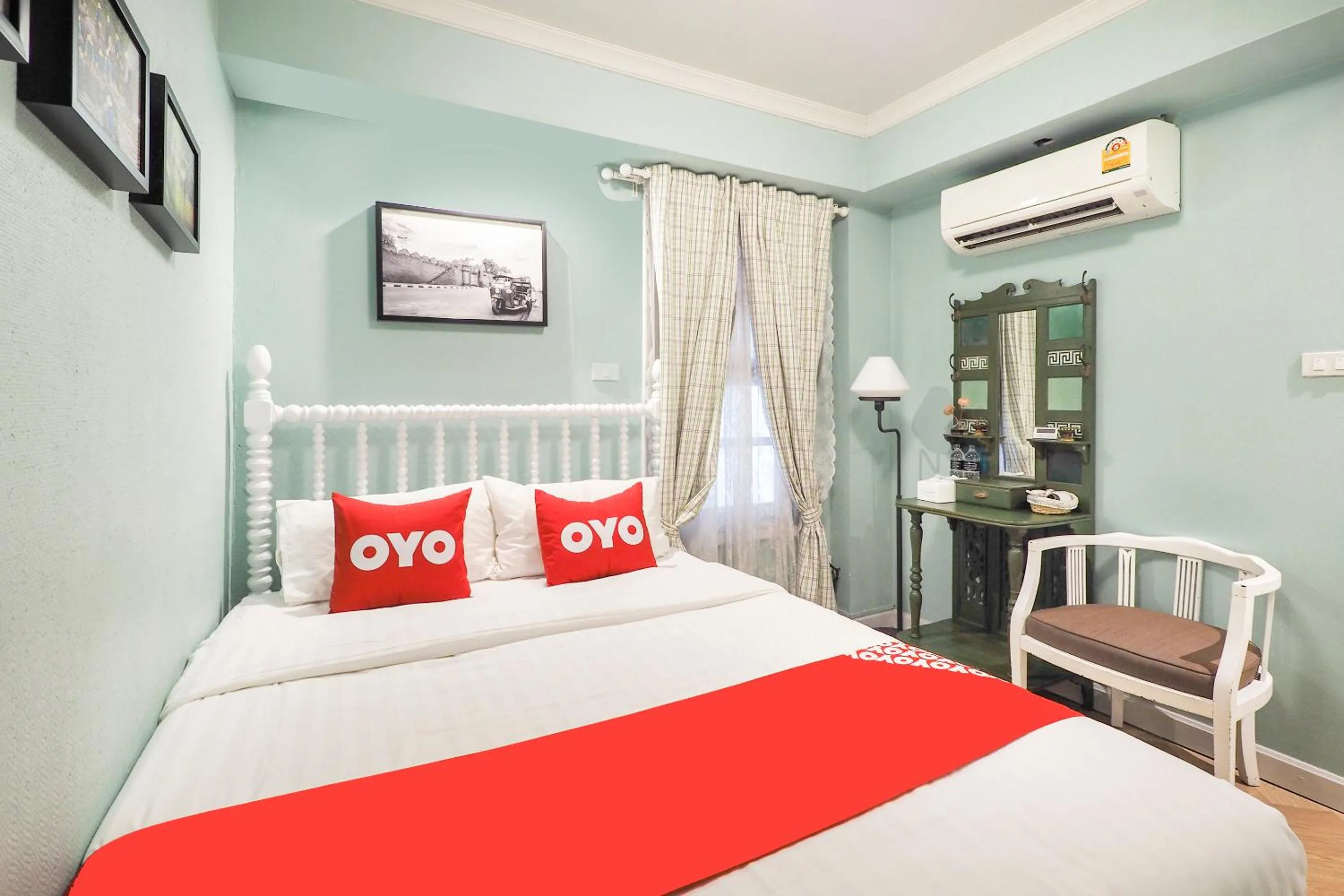 Photo of the whole room, Bed in OYO 899 Villa De Hun