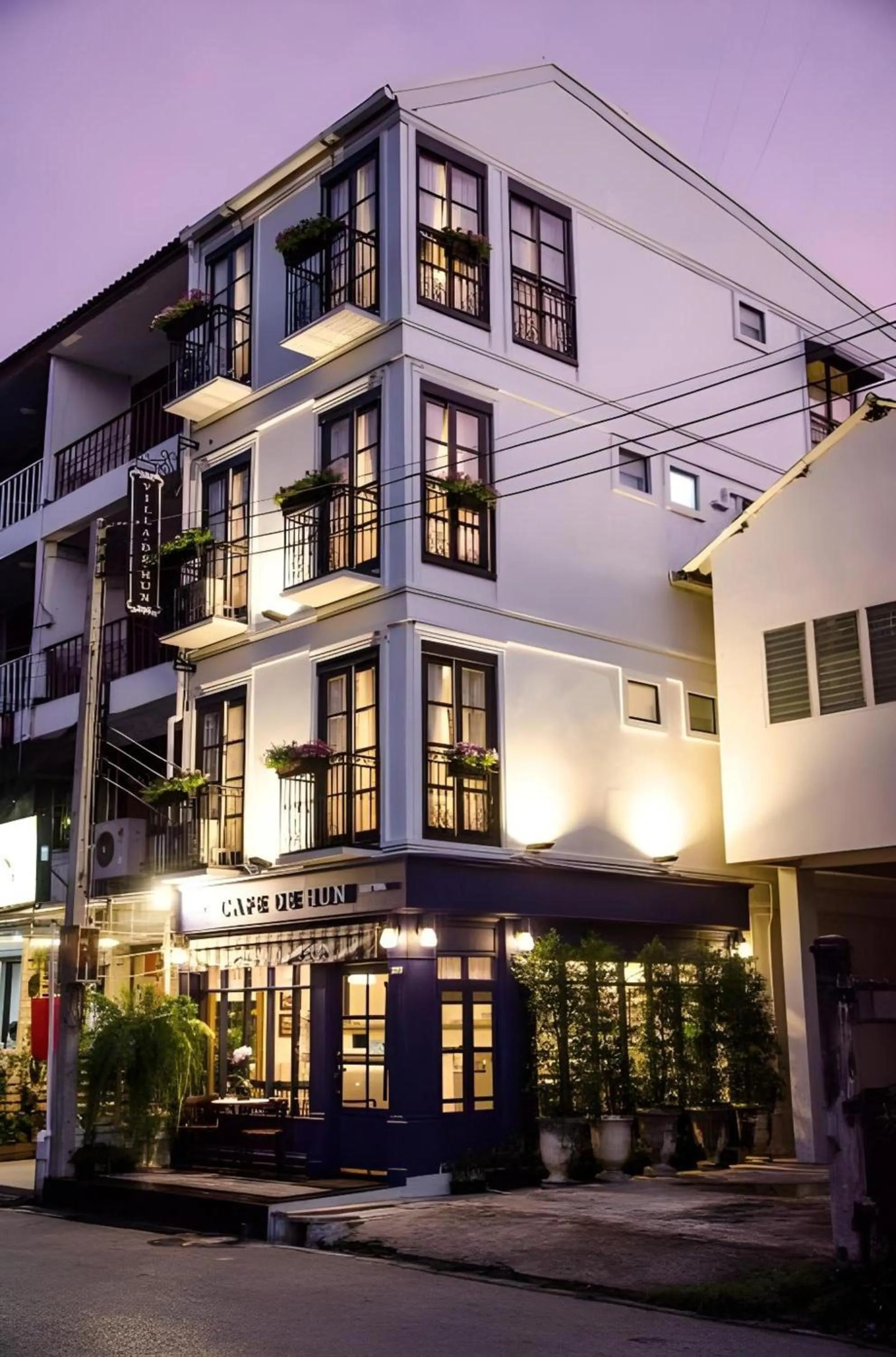 Property building in OYO 899 Villa De Hun