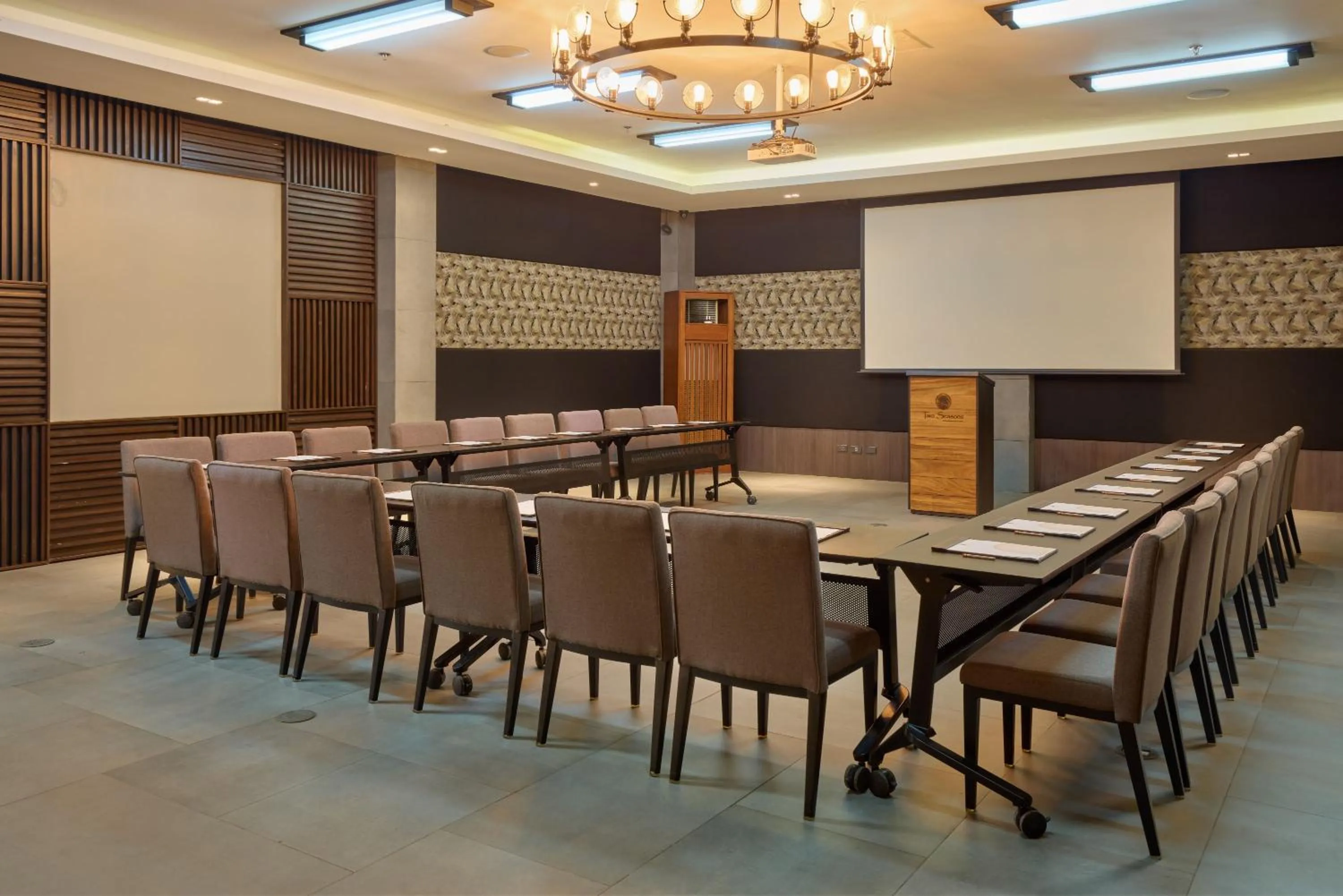 Meeting/conference room in Two Seasons Coron Bayside Hotel