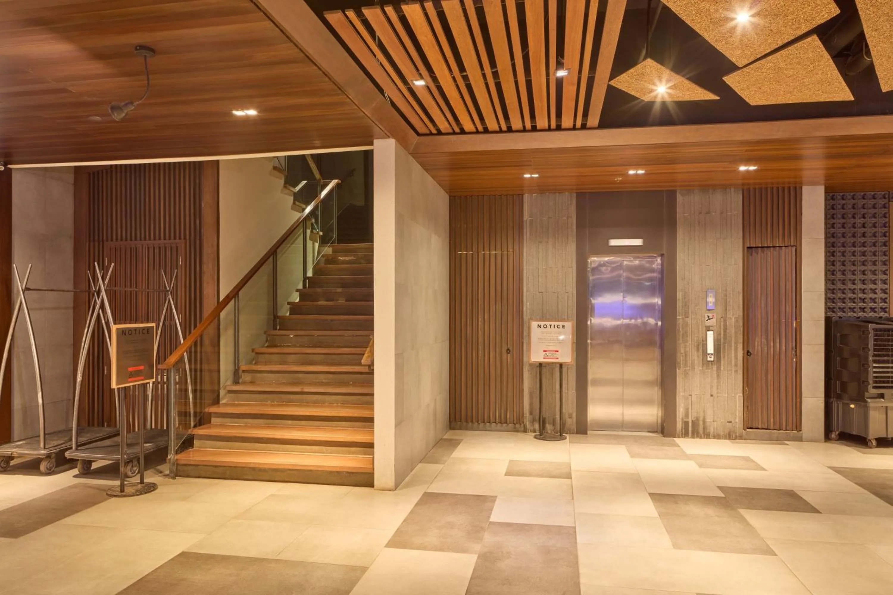 elevator in Two Seasons Coron Bayside Hotel