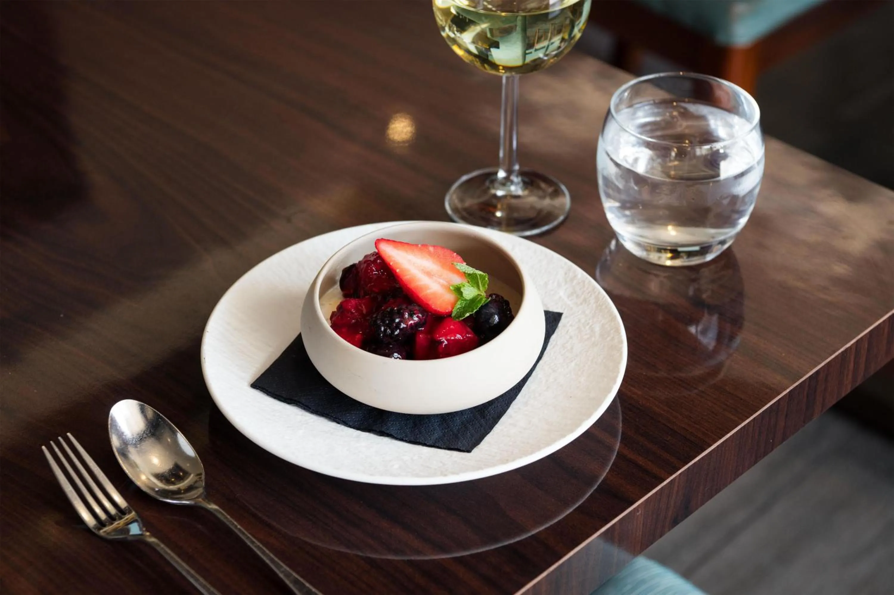 Food and drinks in Radisson Blu Hotel, London Heathrow