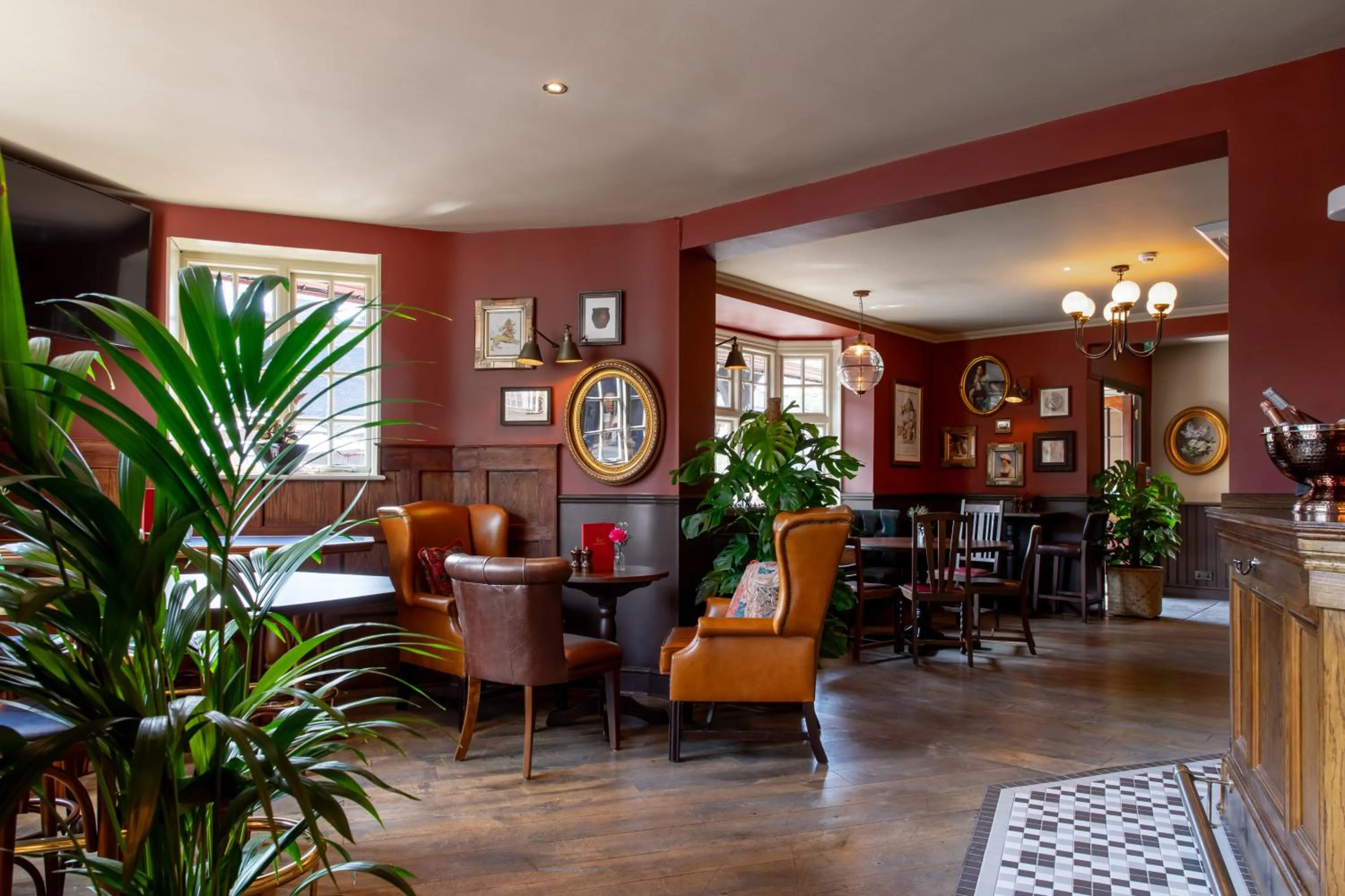 Lounge or bar in Red Lion Hotel