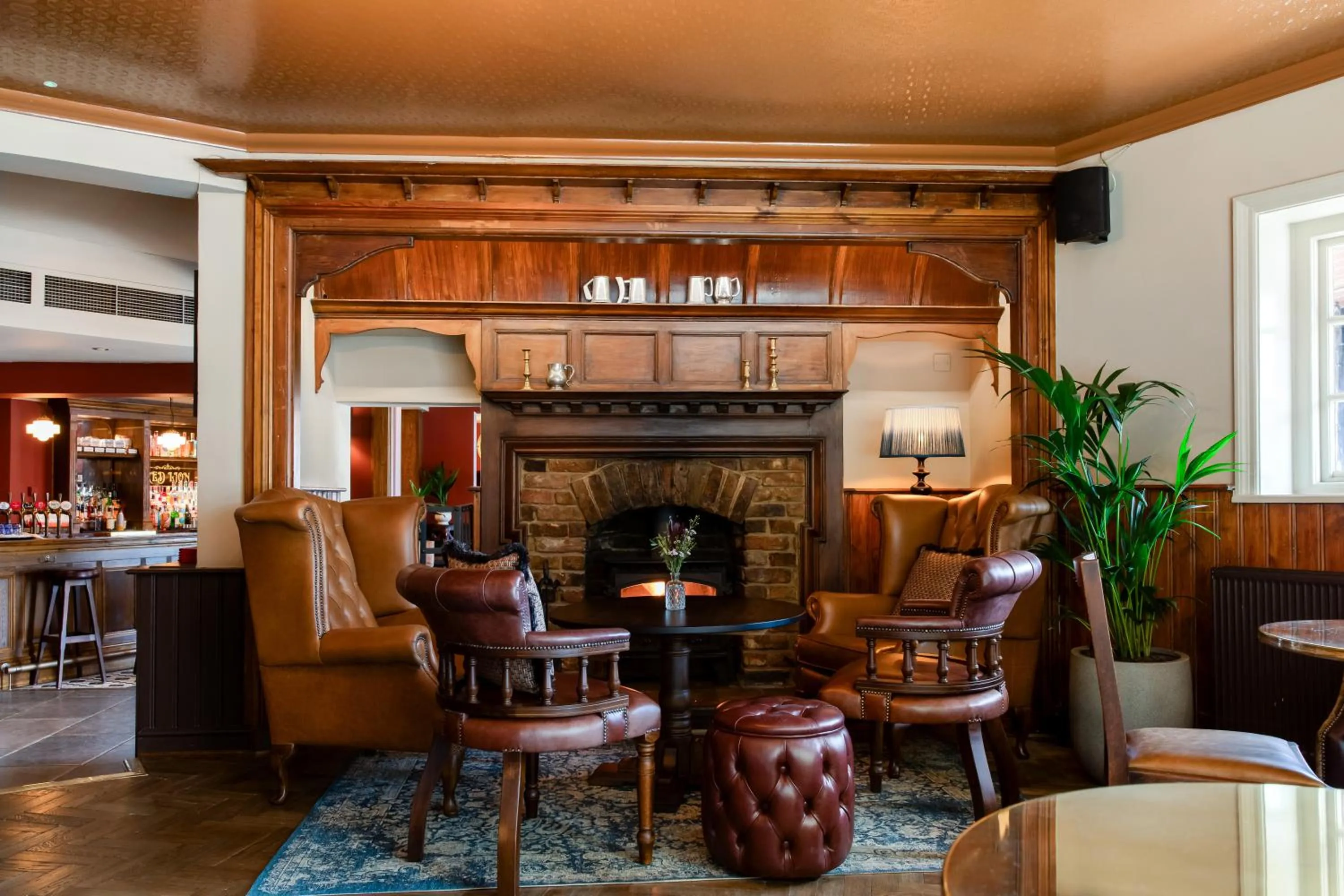 Lounge or bar in Red Lion Hotel