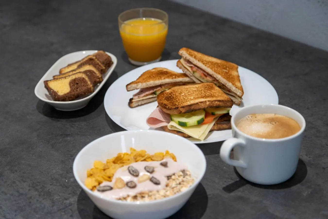 Breakfast in Safestay Brussels Grand Place