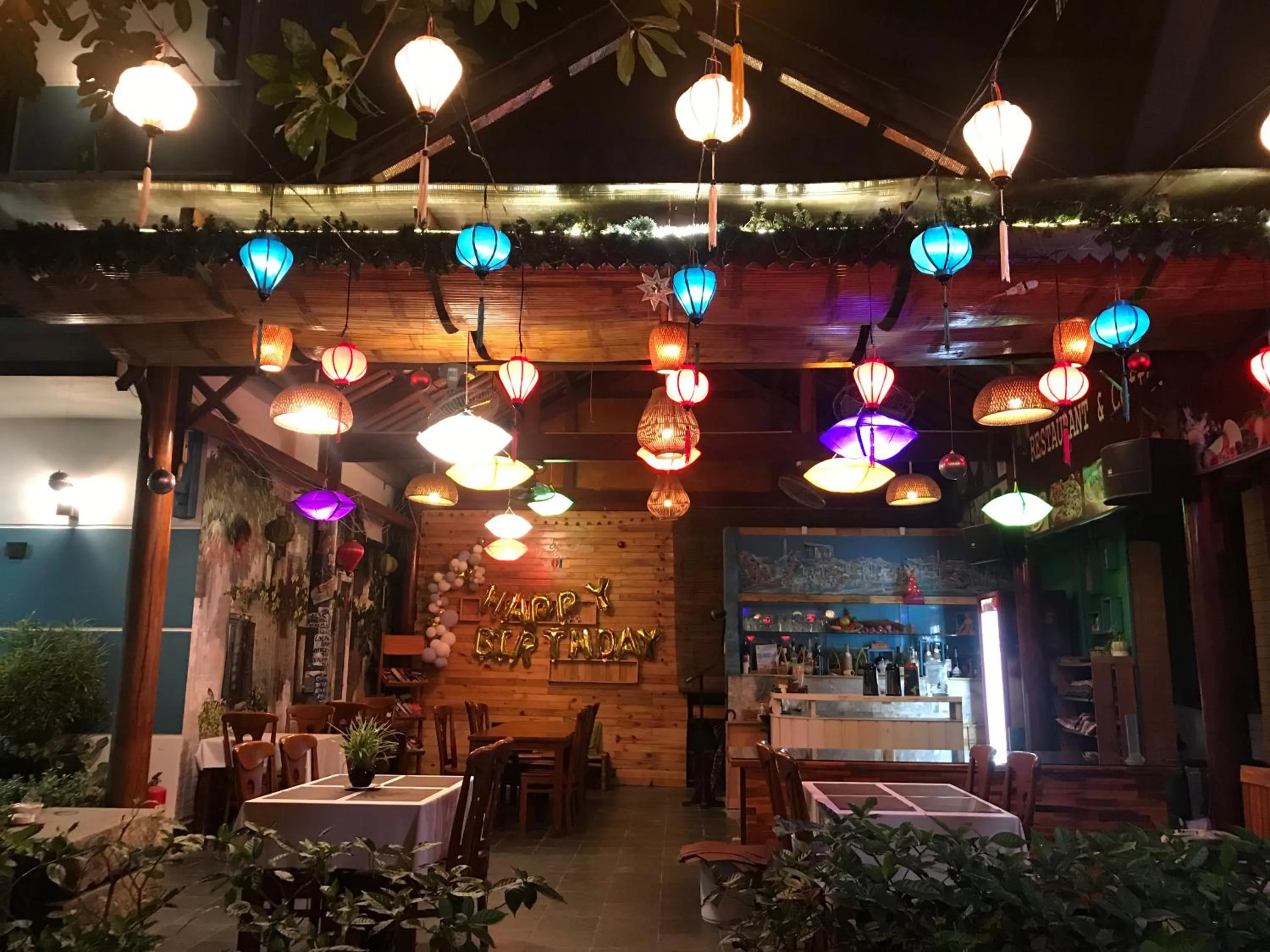 Restaurant/places to eat in Lucky Leaf Hoian Villa
