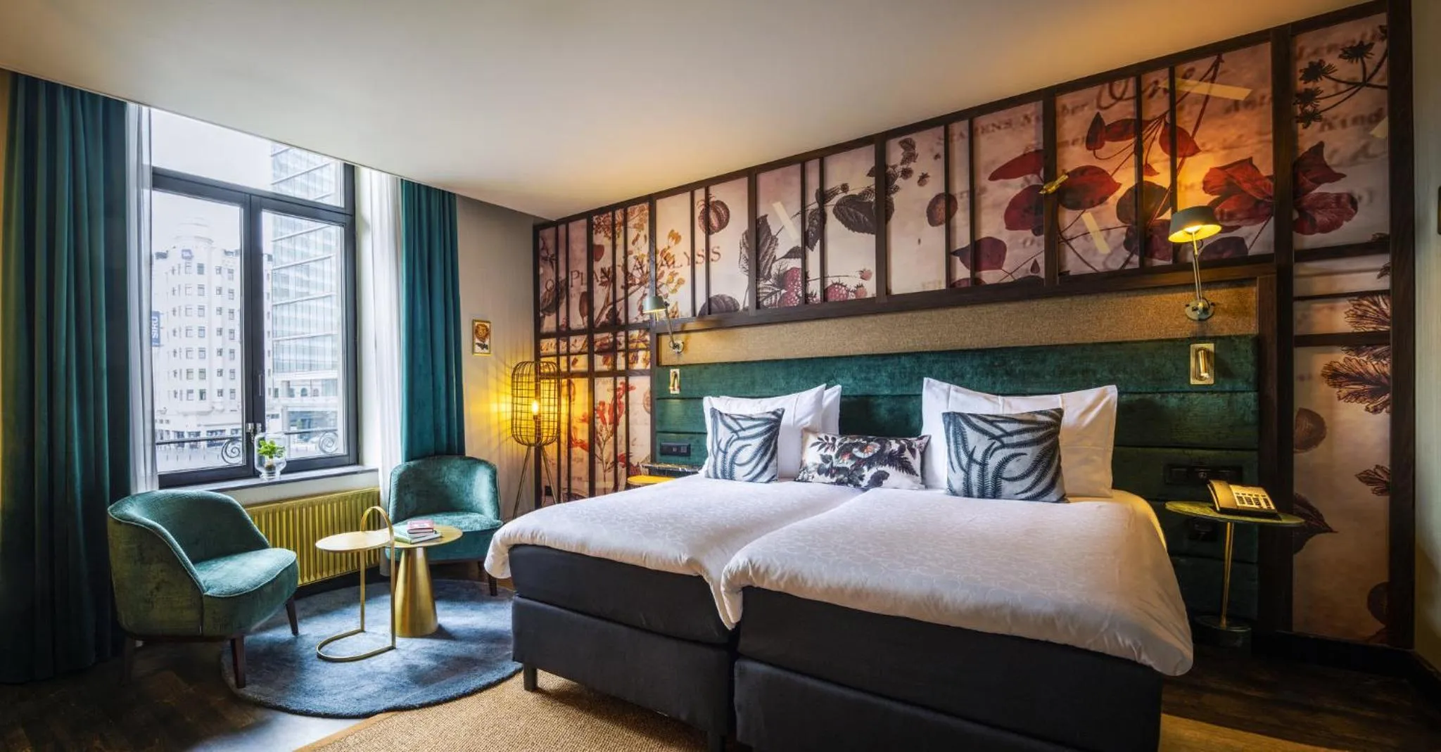Photo of the whole room, Bed in Hotel Indigo Brussels - City by IHG