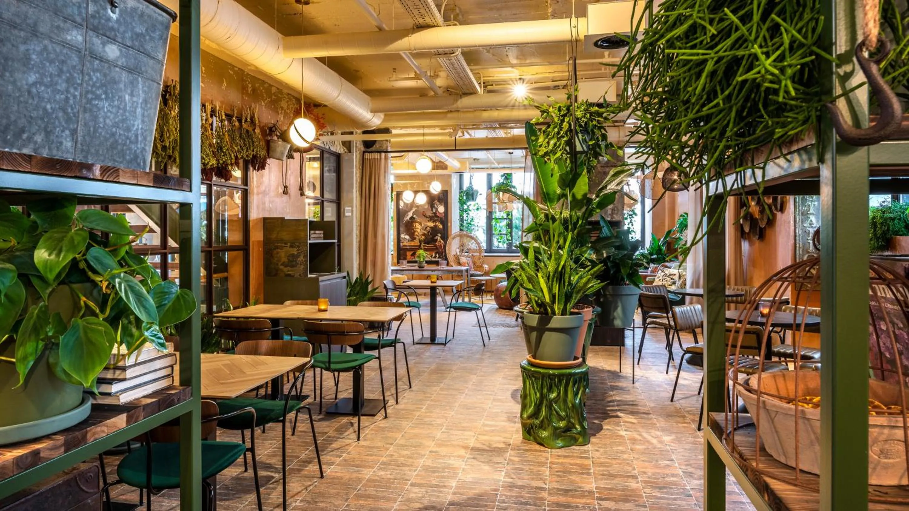 Restaurant/places to eat in Hotel Indigo Brussels - City by IHG