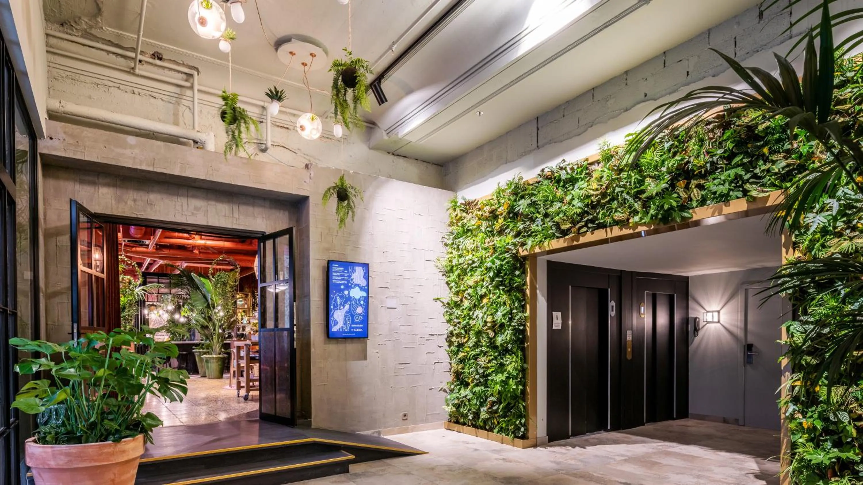 Property building in Hotel Indigo Brussels - City by IHG