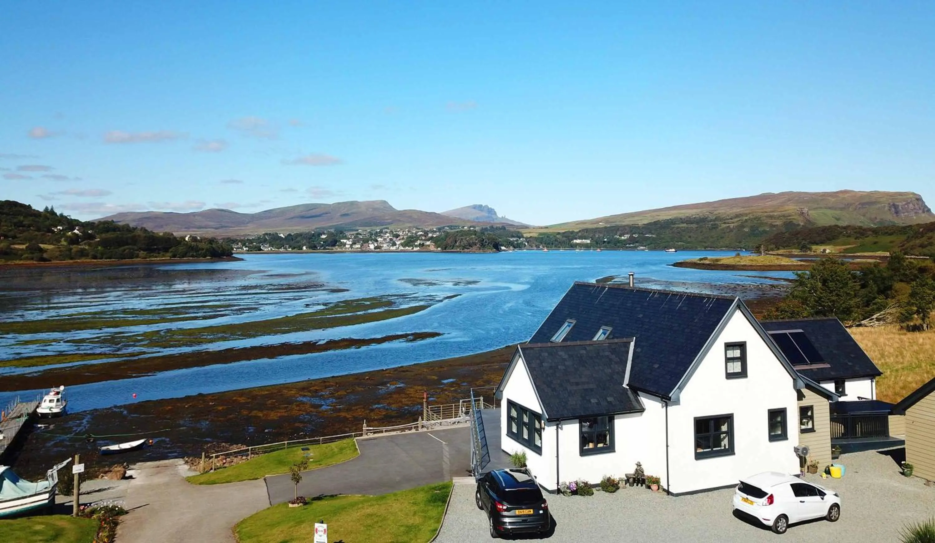 Property building in Heatherfield House B&B