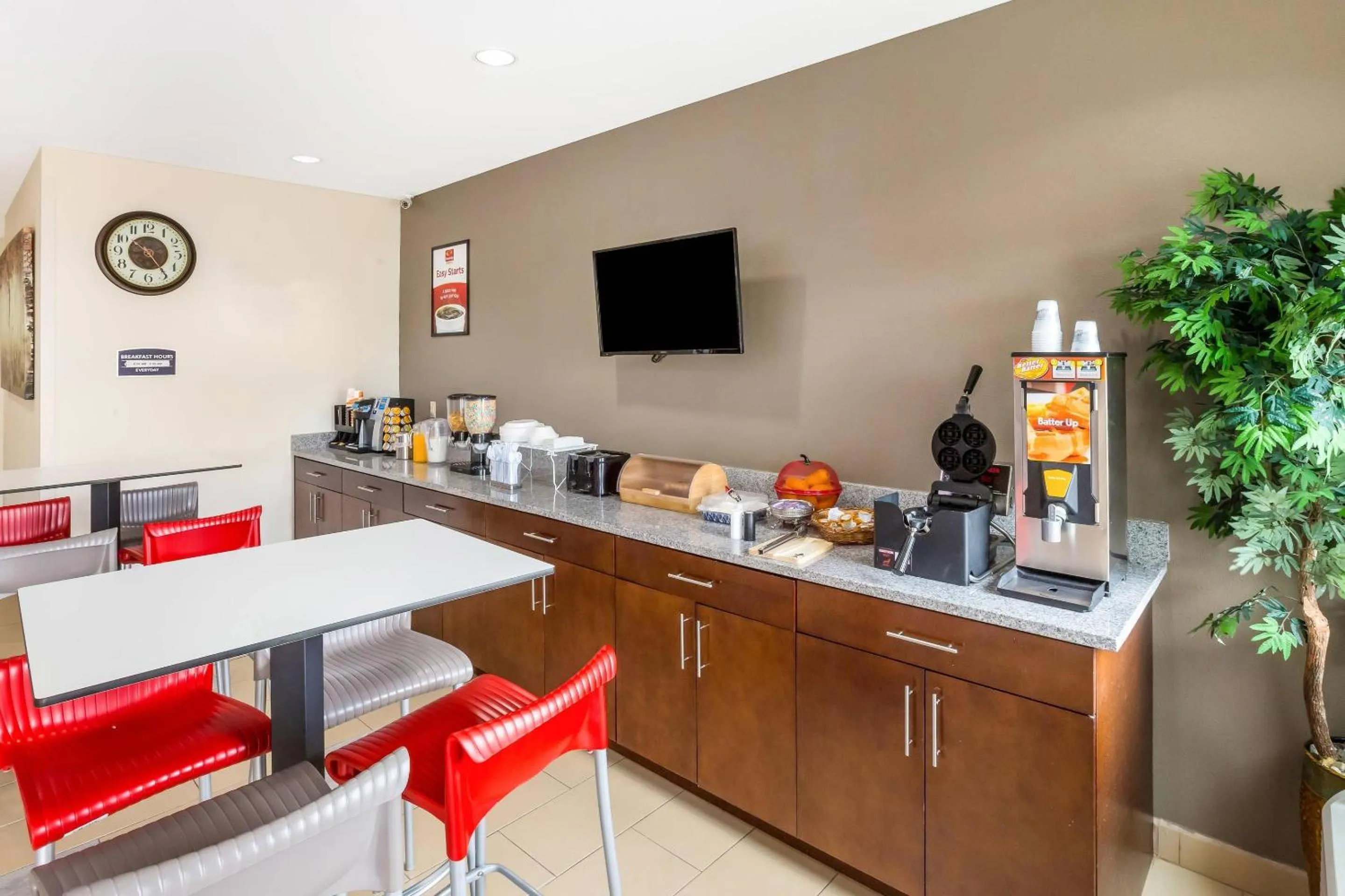 Breakfast in Econo Lodge Baton Rouge University Area