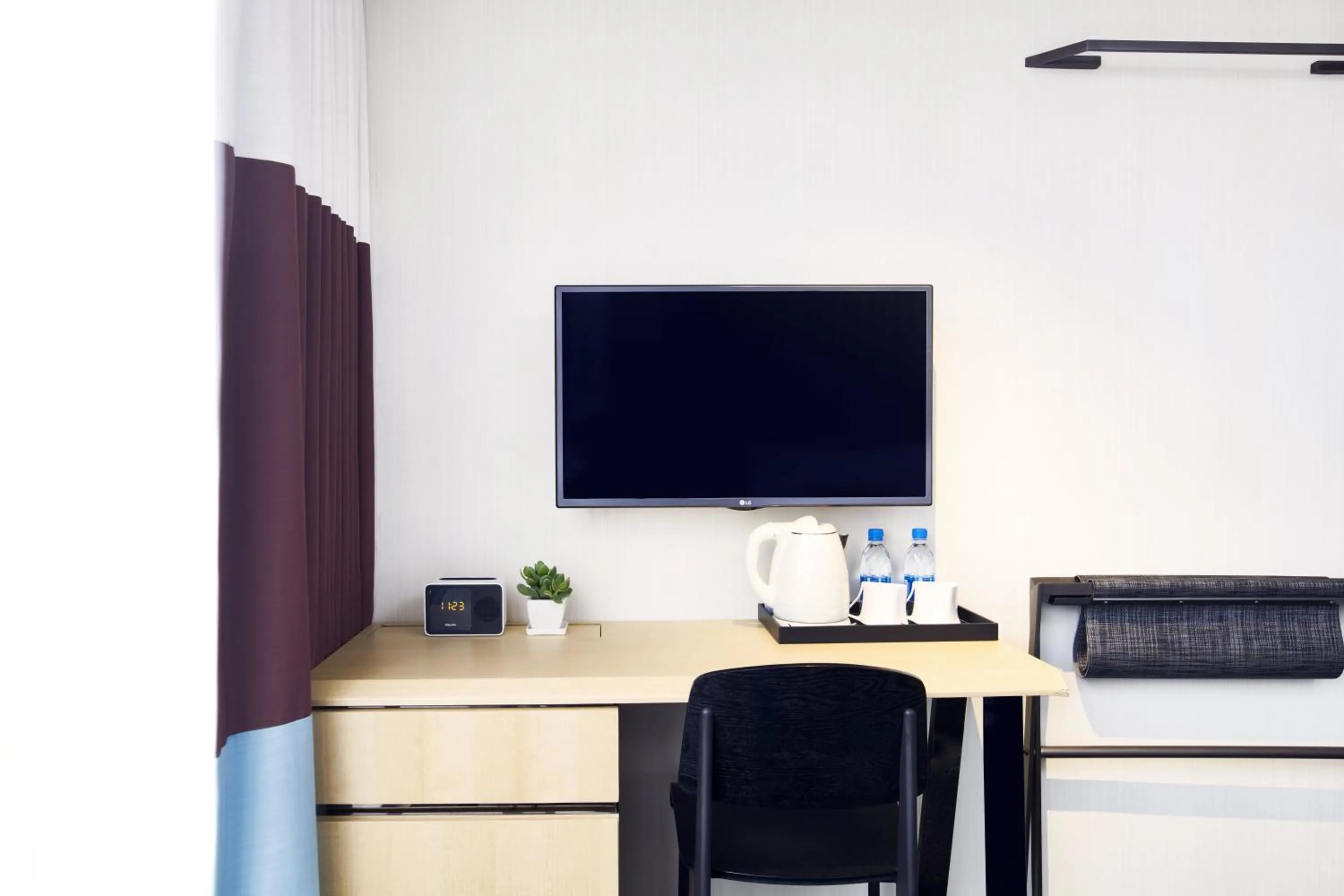 Classic Twin Room in Hotel 108, Hong Kong