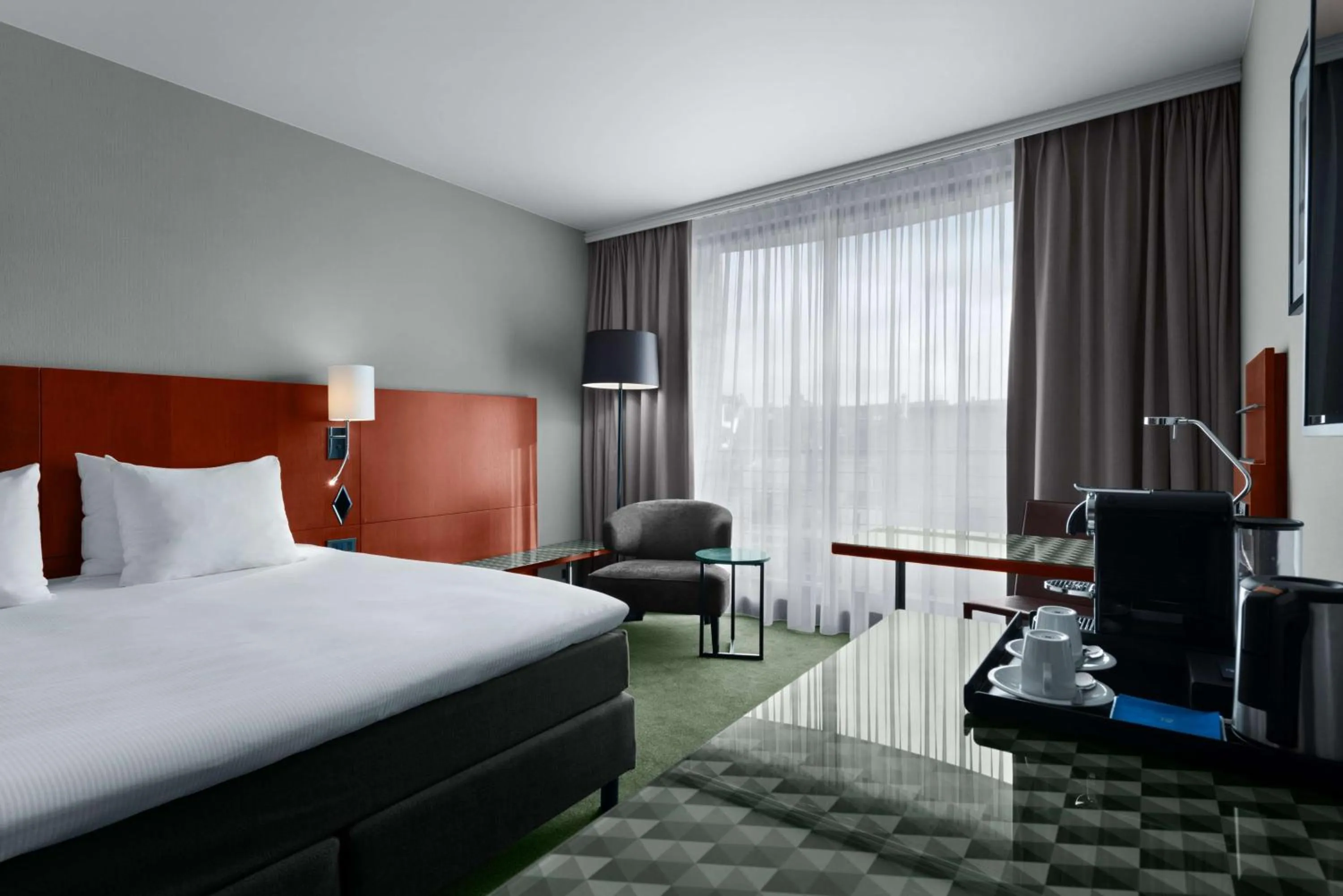 Photo of the whole room, Bed in NH Brussels EU Berlaymont