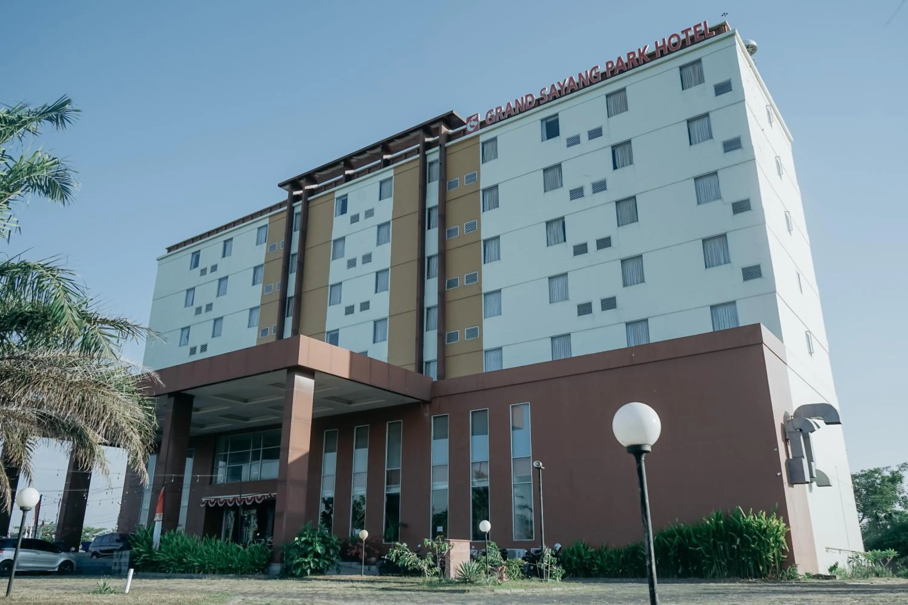 Property building in Liberta Hotel Grand Sayang Makassar