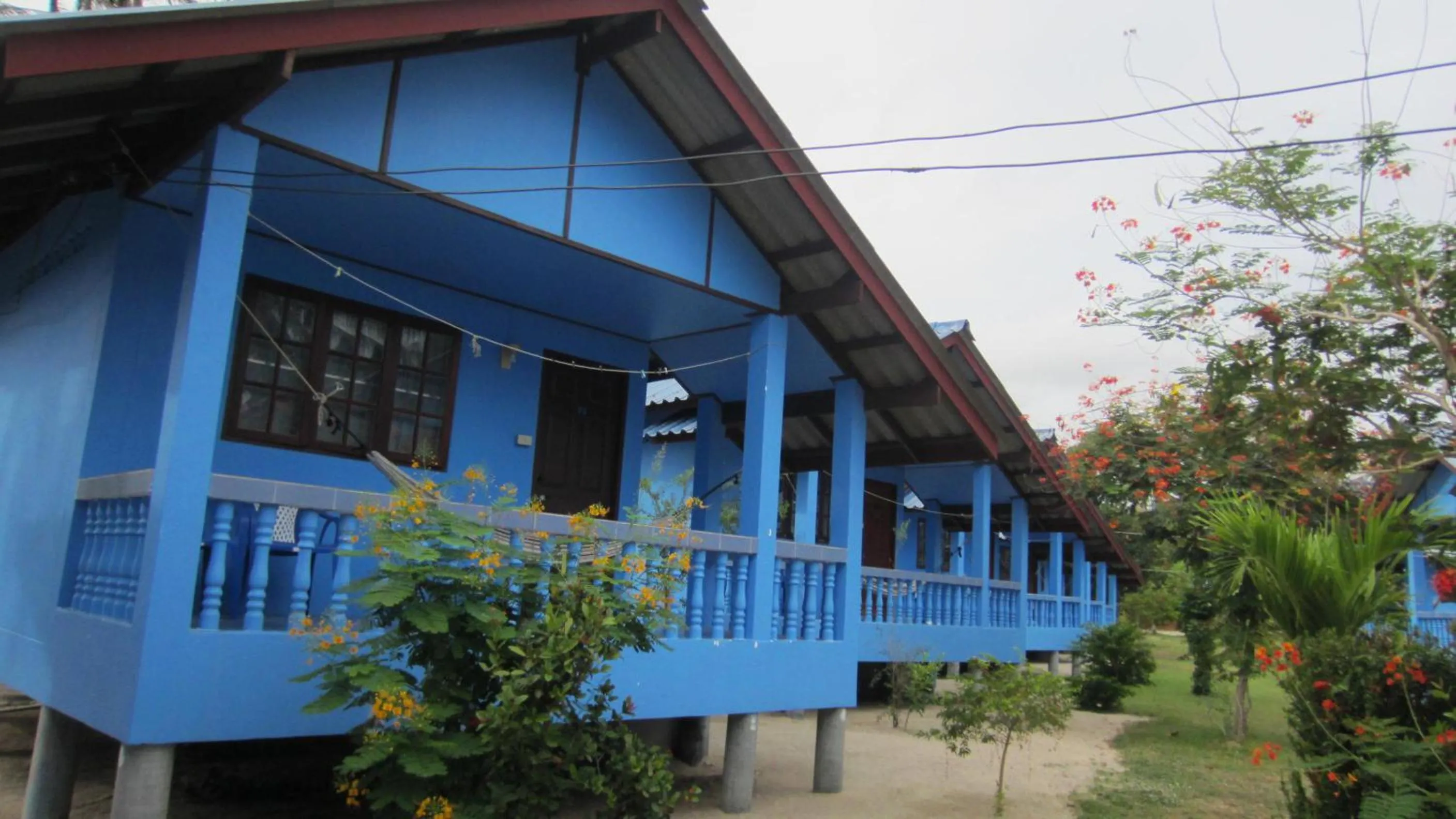 Garden view in Bang Nam Kem Resort