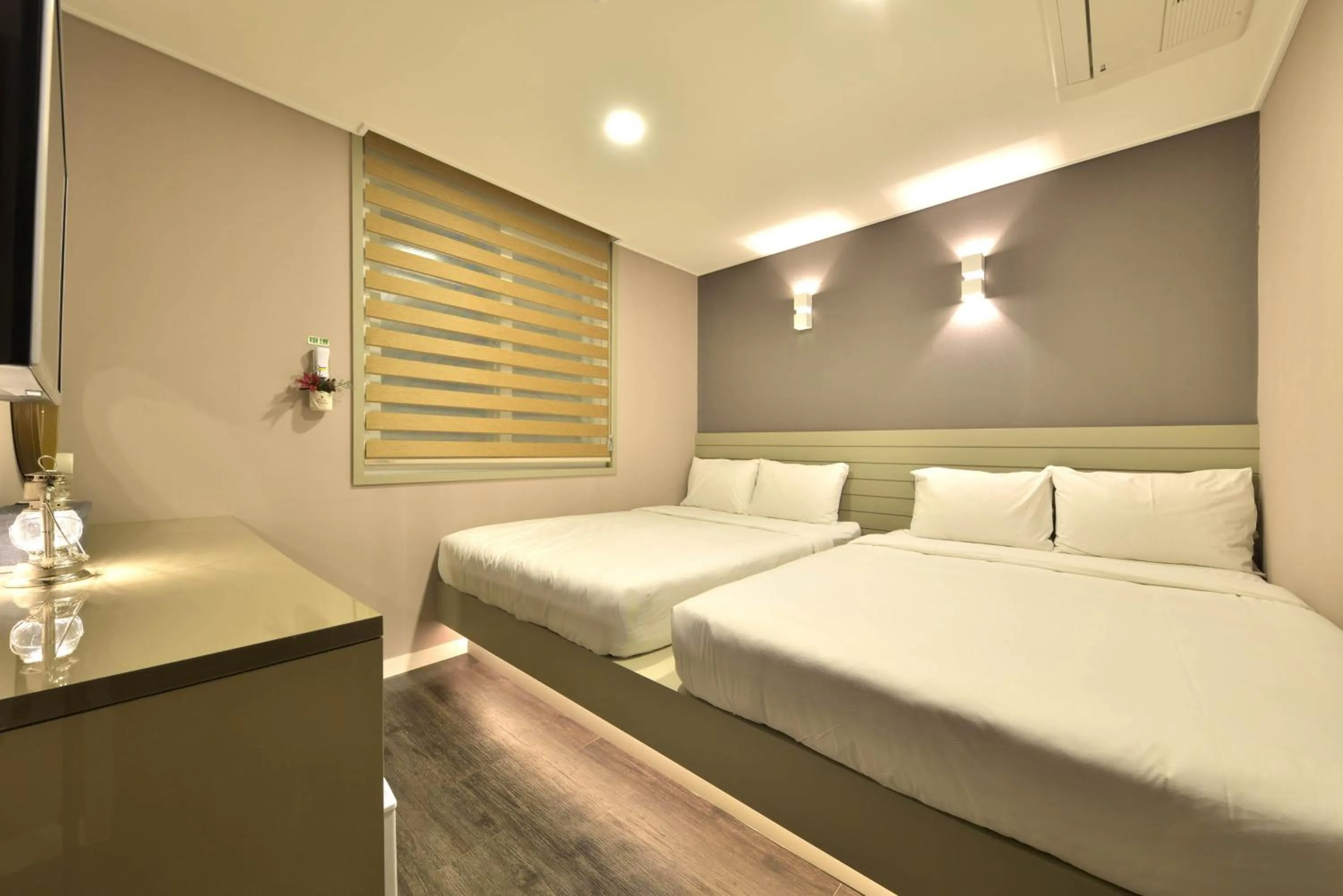 Bedroom, Bed in With U Hotel & Guesthouse