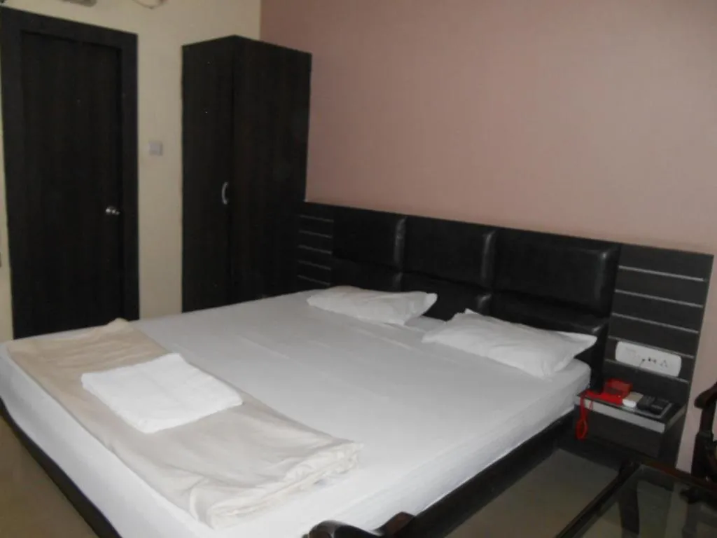 Bed in Hotel Saket Heritage