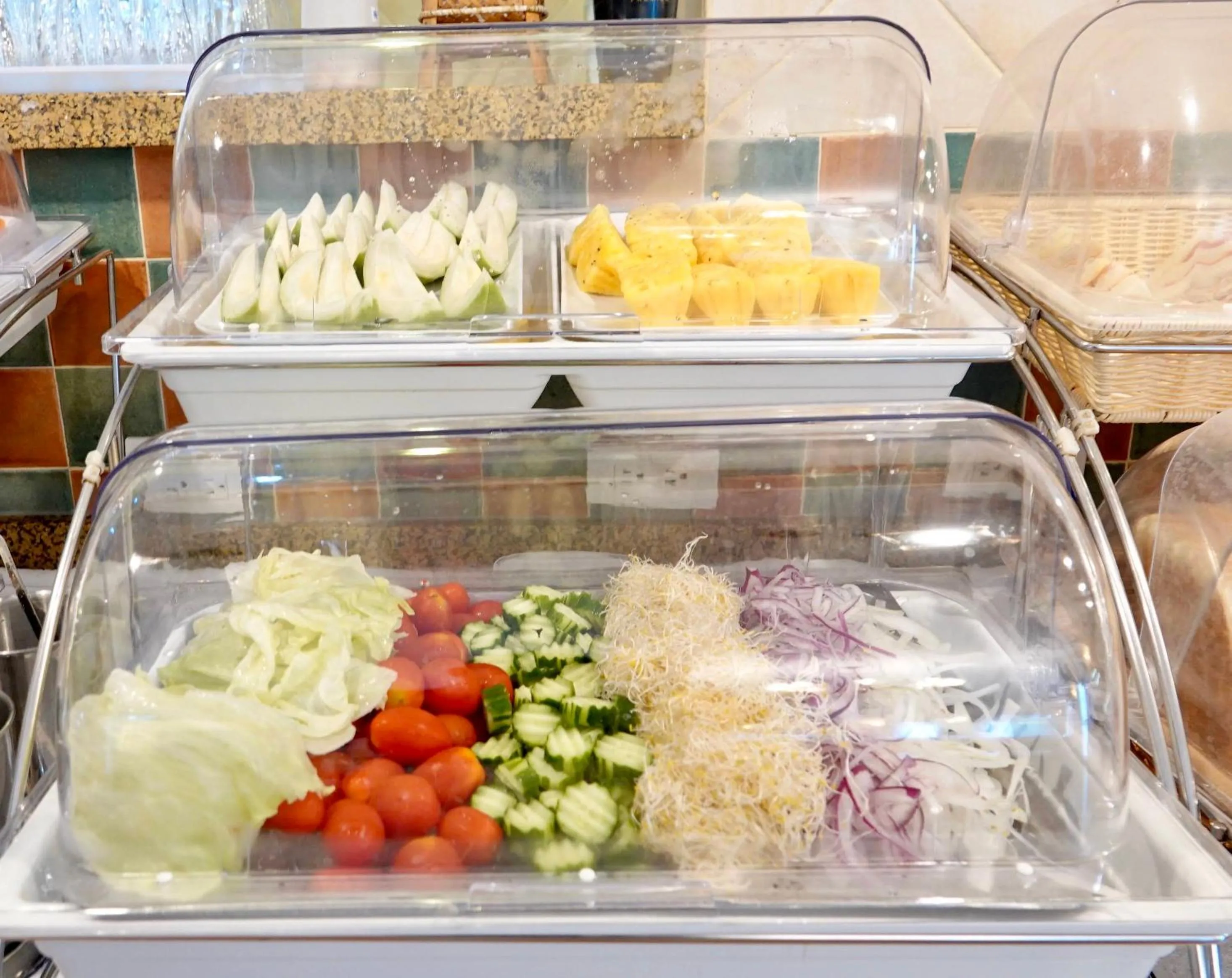 Breakfast in Hotel Bayview