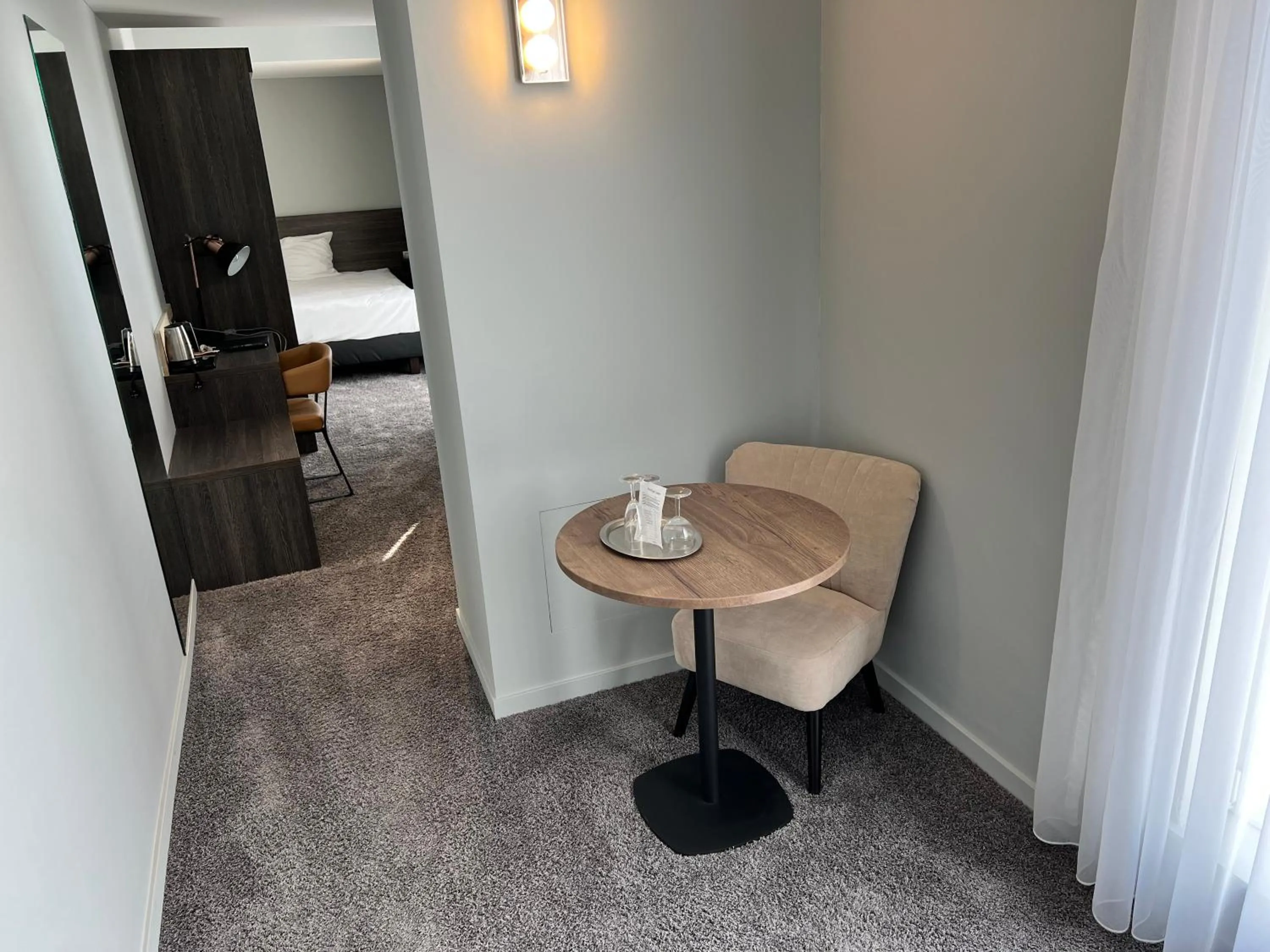 Seating area, Bed in Best Western Hotel Royal Centre