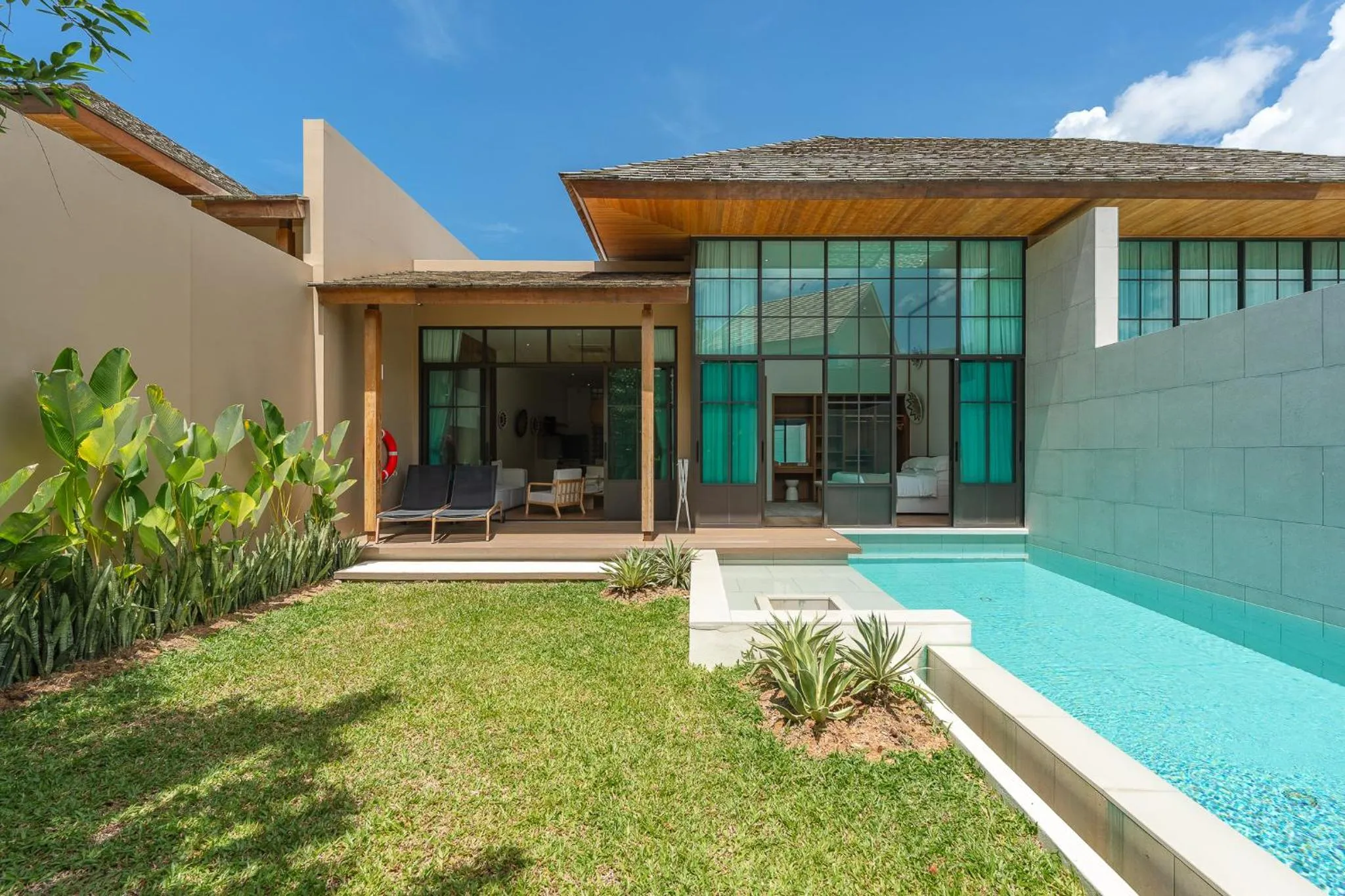 Garden view in Saturdays Residence by Brown Starling