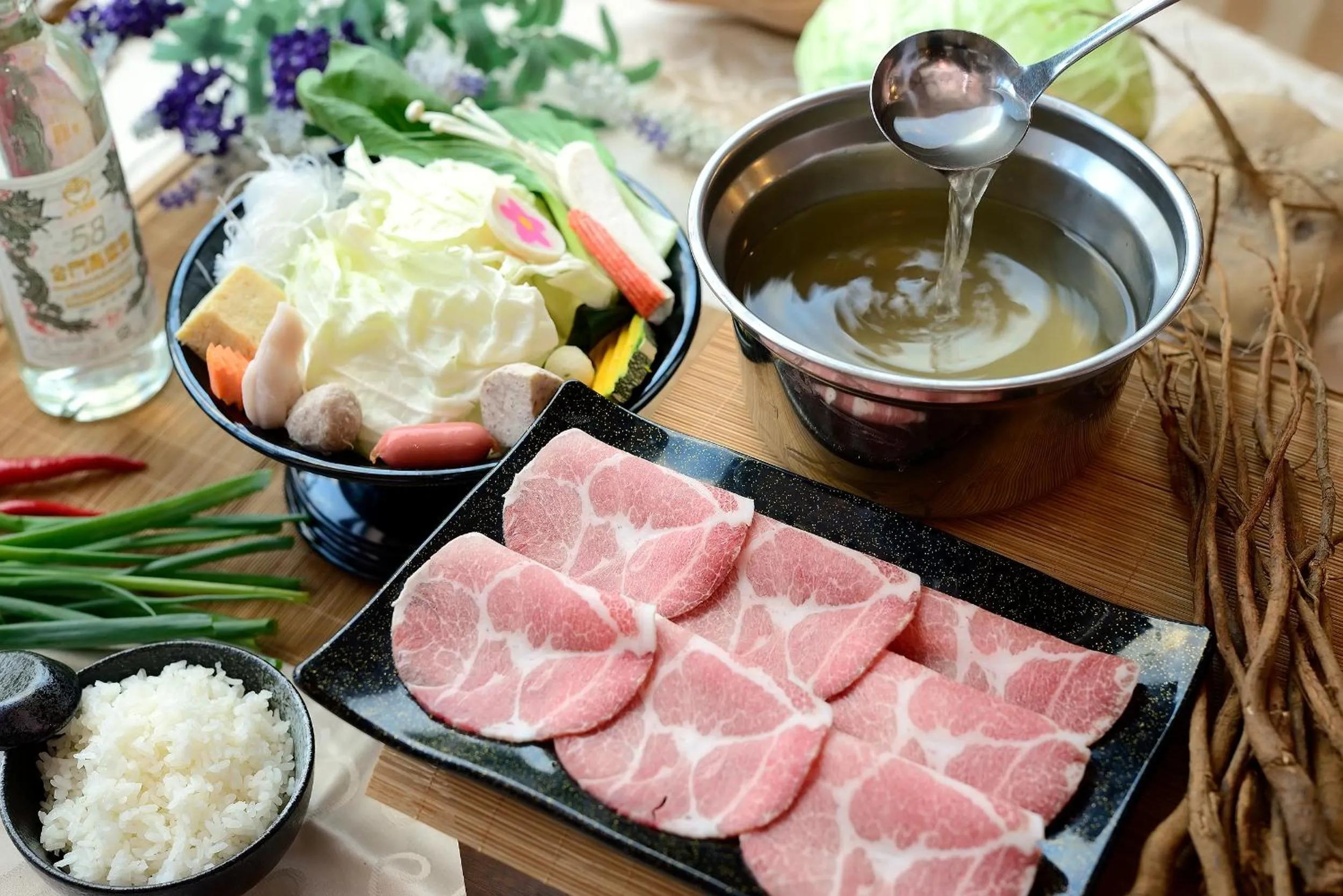 Lunch in Jinsa Lakeside View Resort