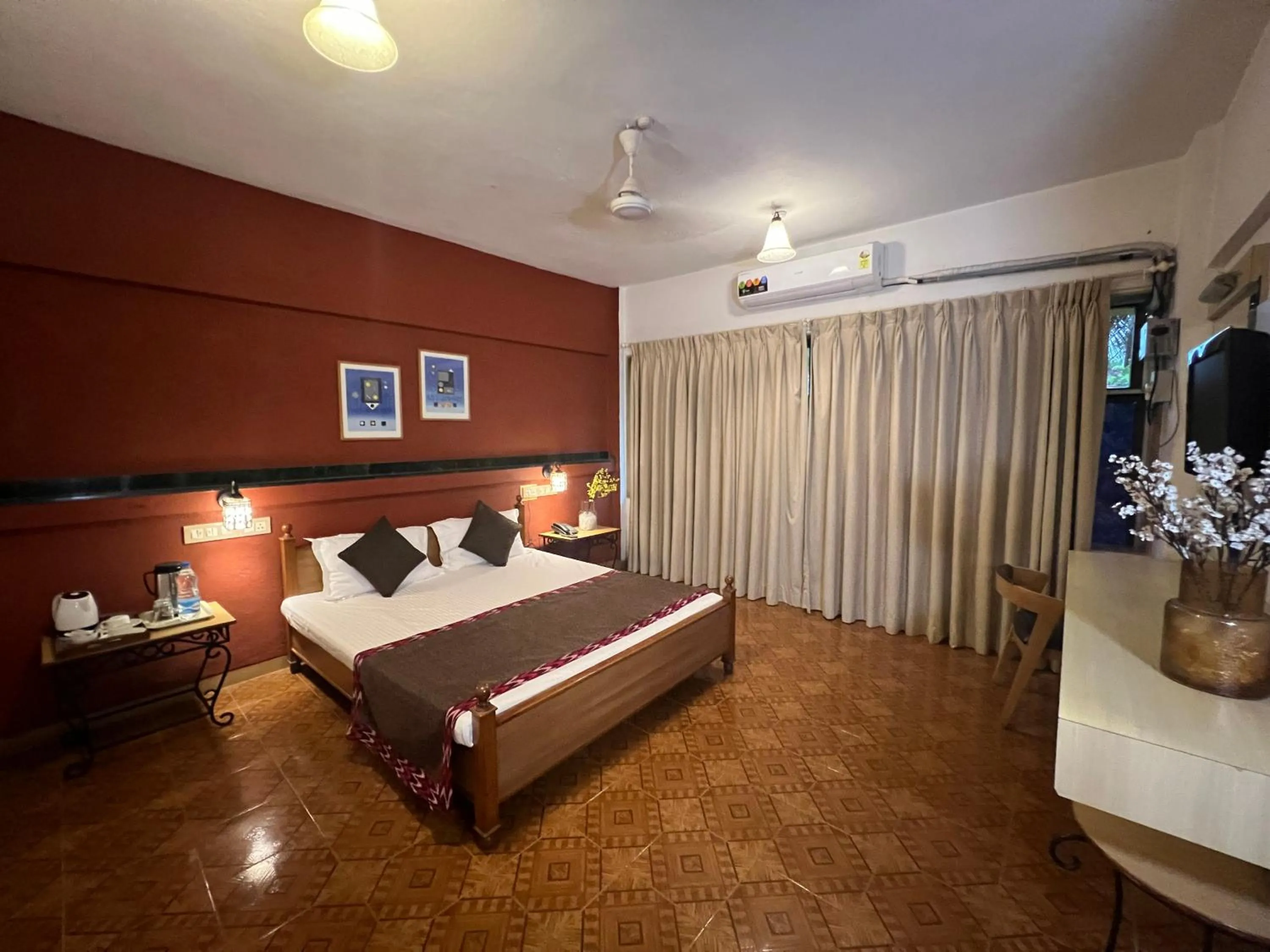 Bedroom, Bed in Konkan Crown Resort & Club