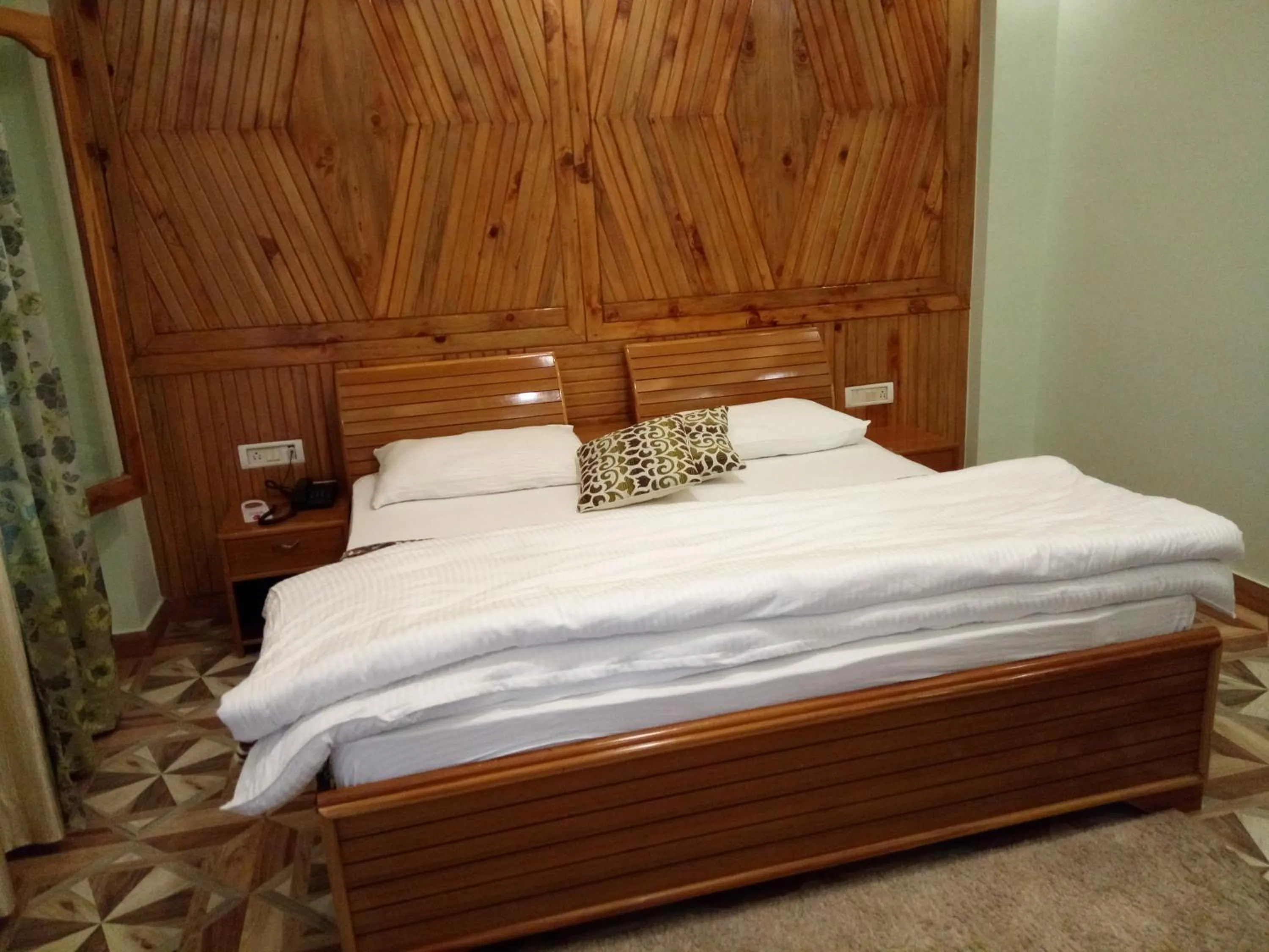 Bedroom in The Golden Peak, Hotel