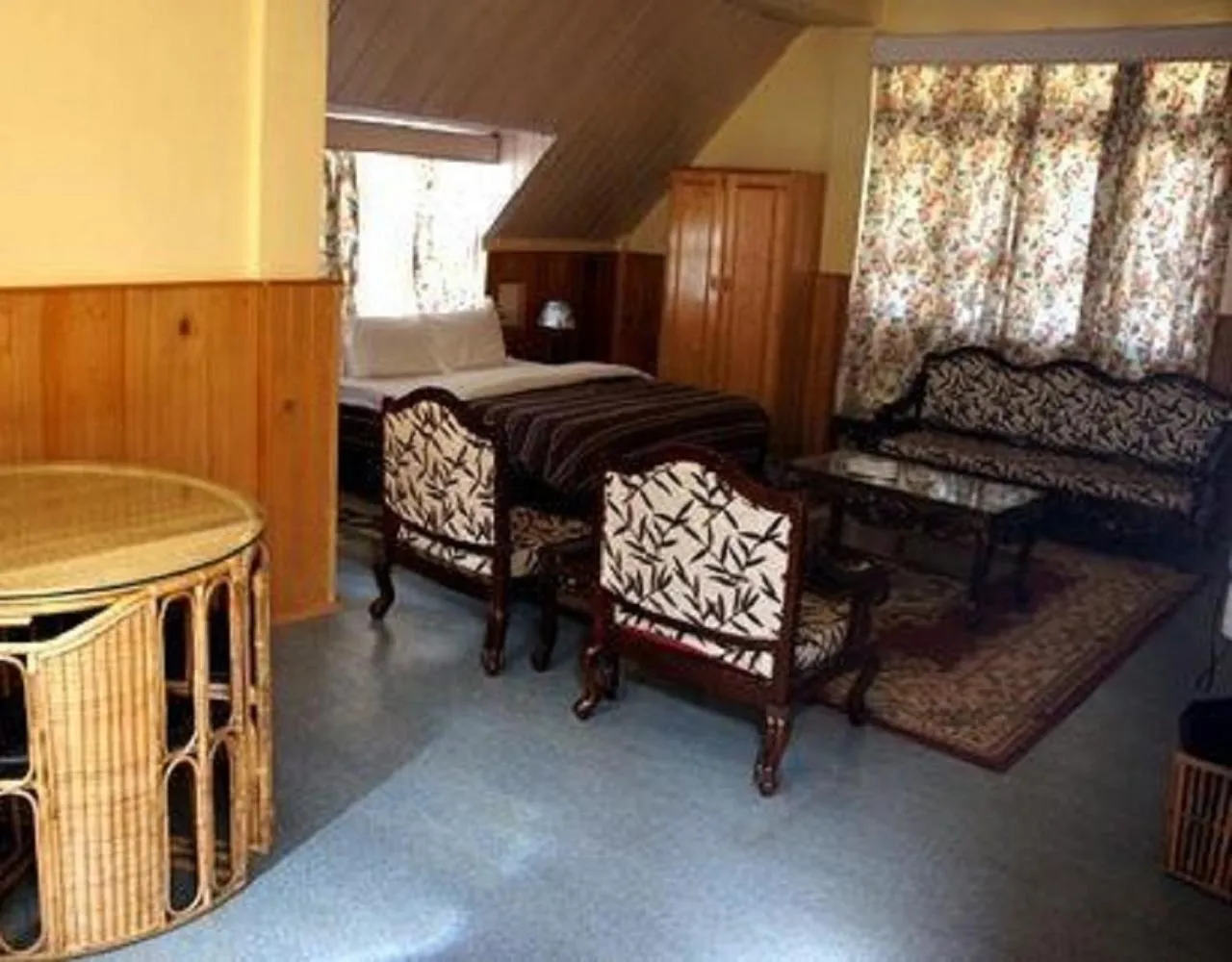 Photo of the whole room, Bed in Pemaling Lords Inn Dirang