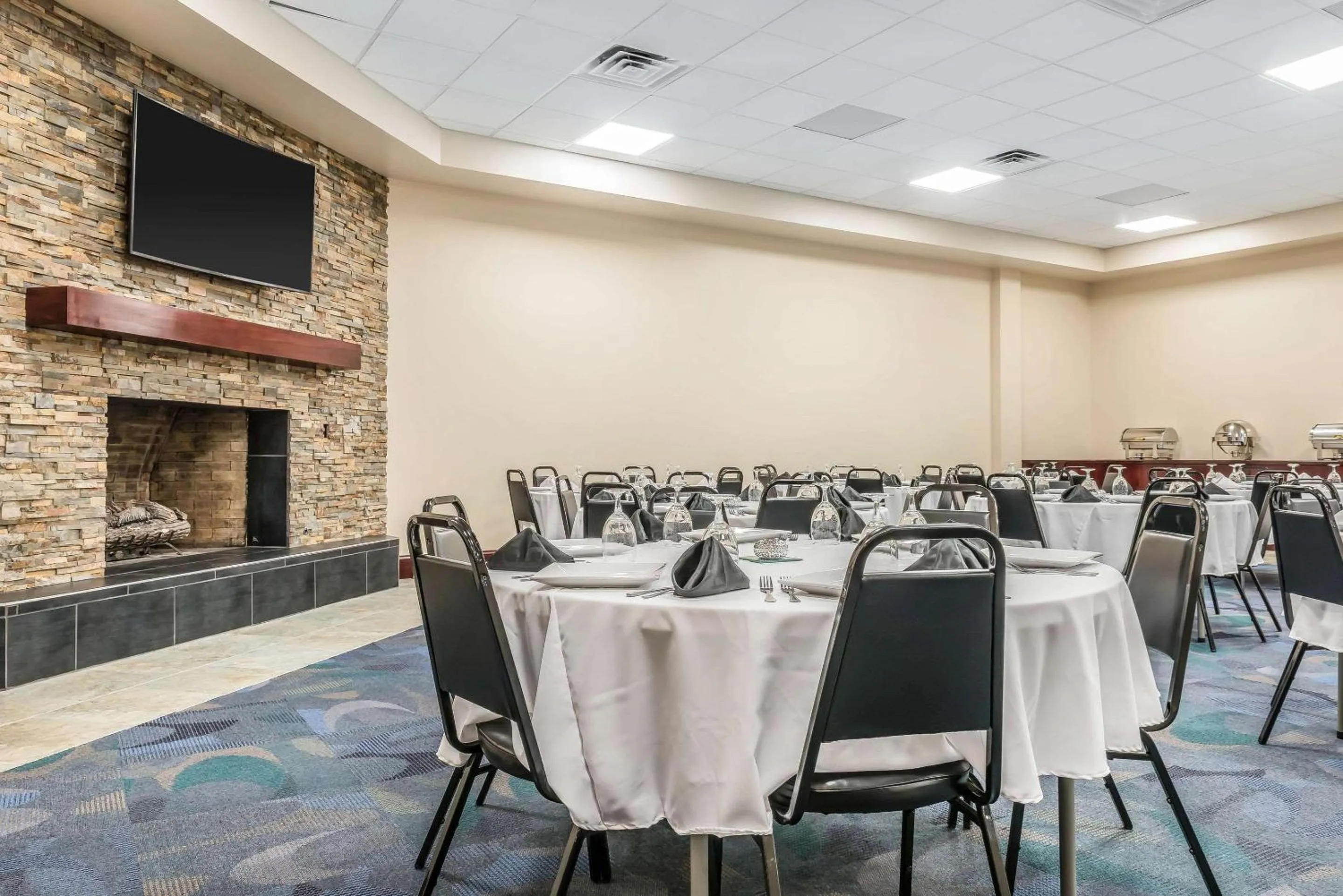 Meeting/conference room in Clarion Inn Belle Vernon