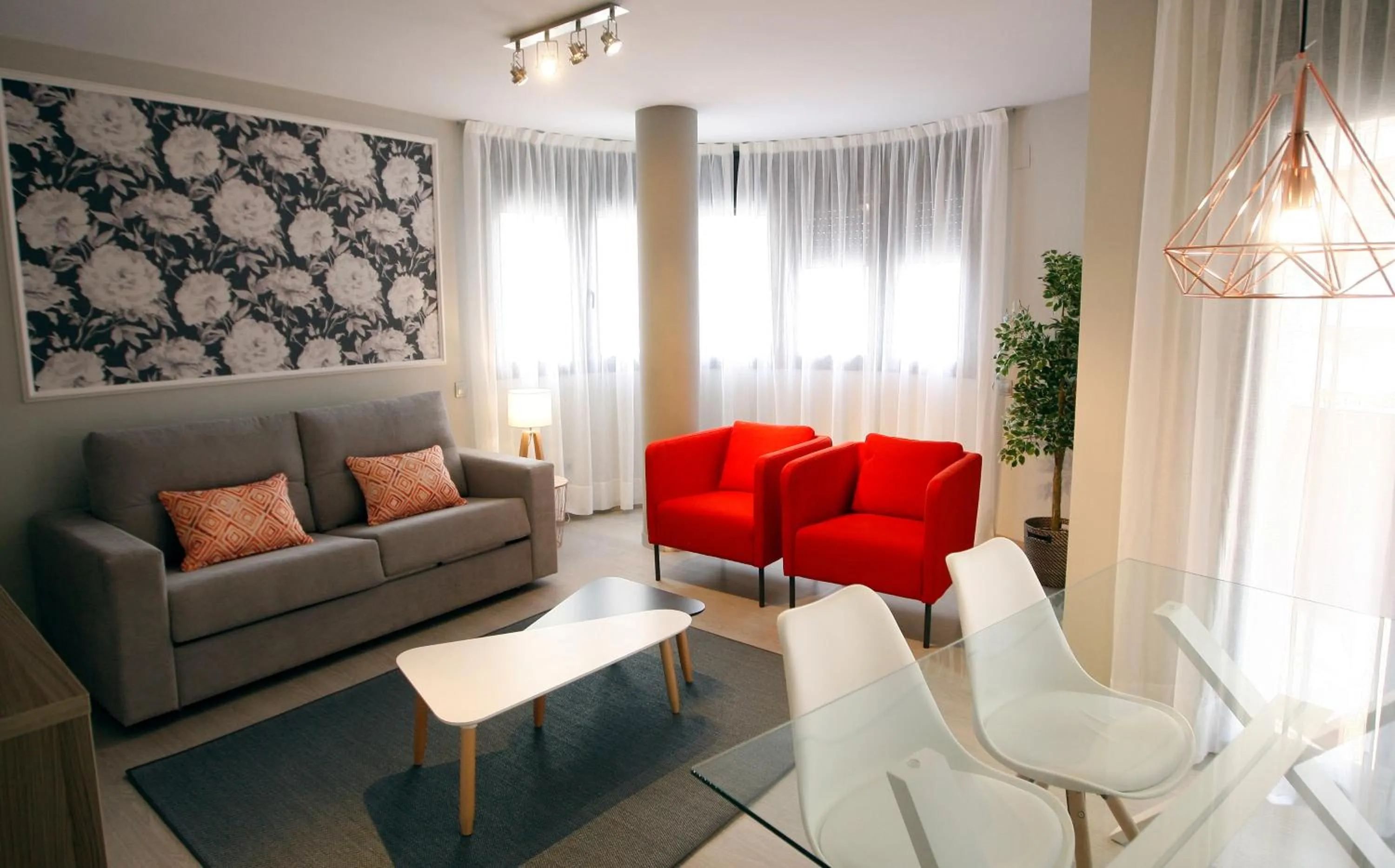 TV and multimedia in Apartamentos Real Lleida