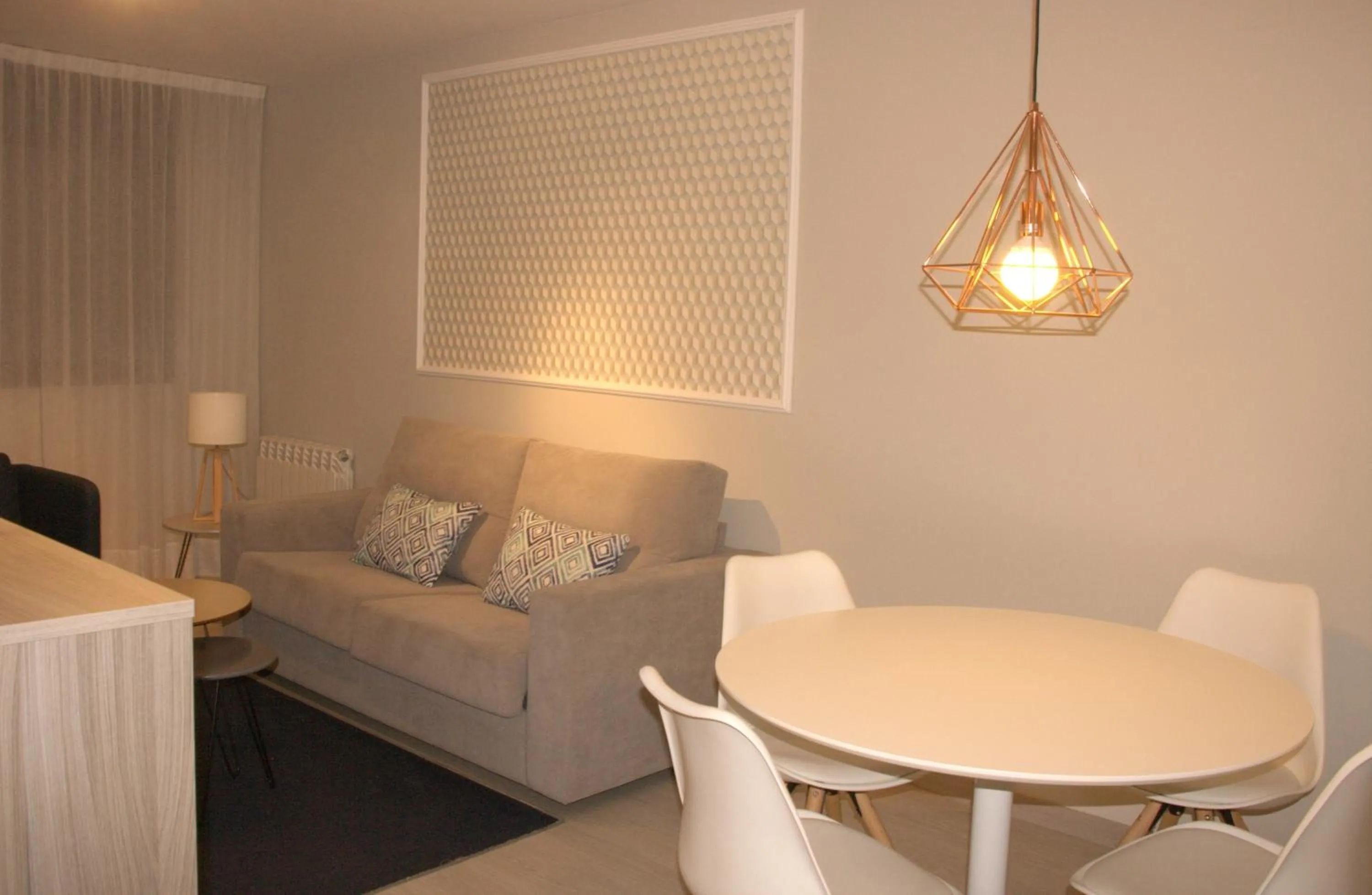 Dining area in Apartamentos Real Lleida