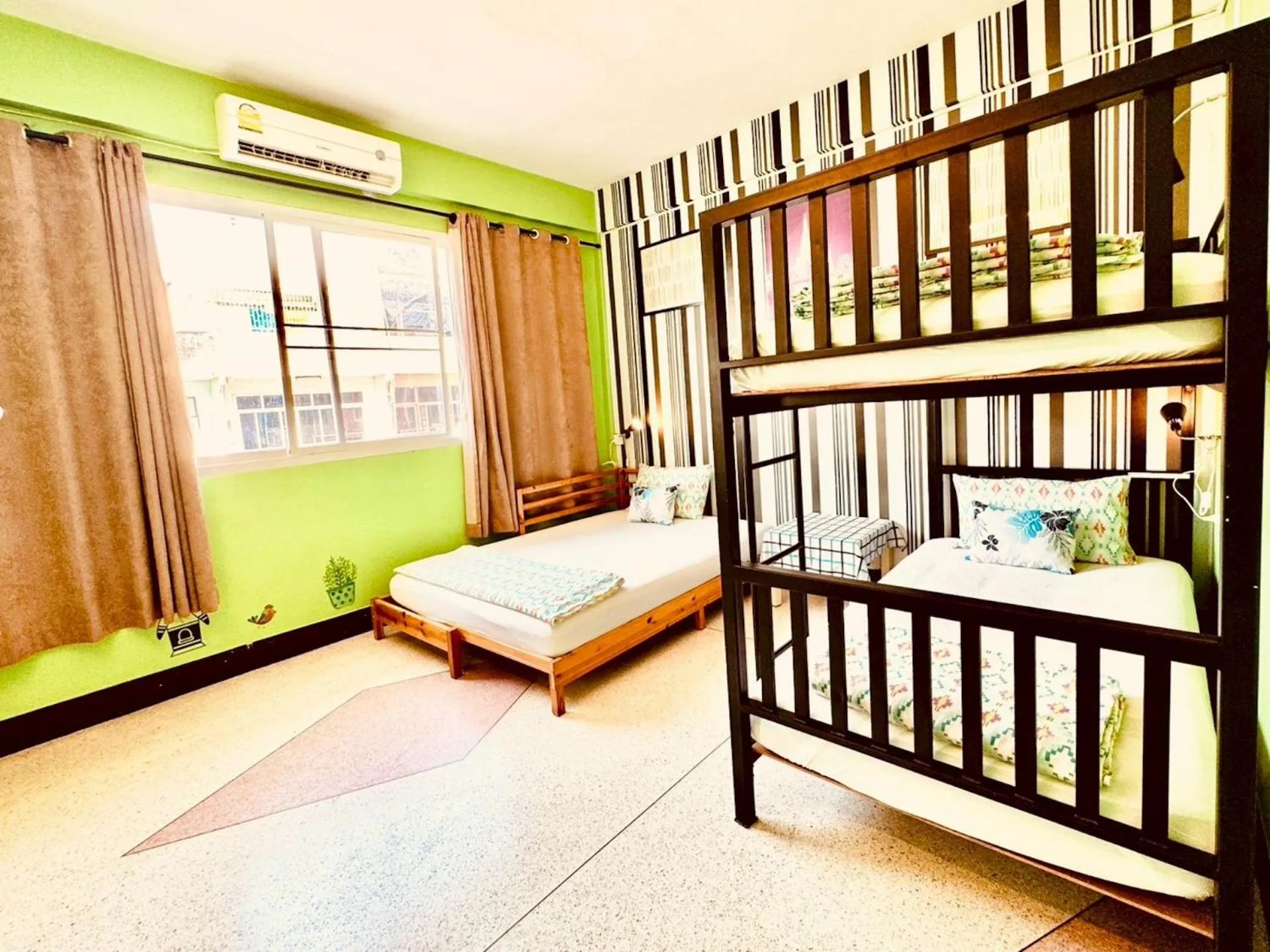 Bed in Baan Nampetch Hostel