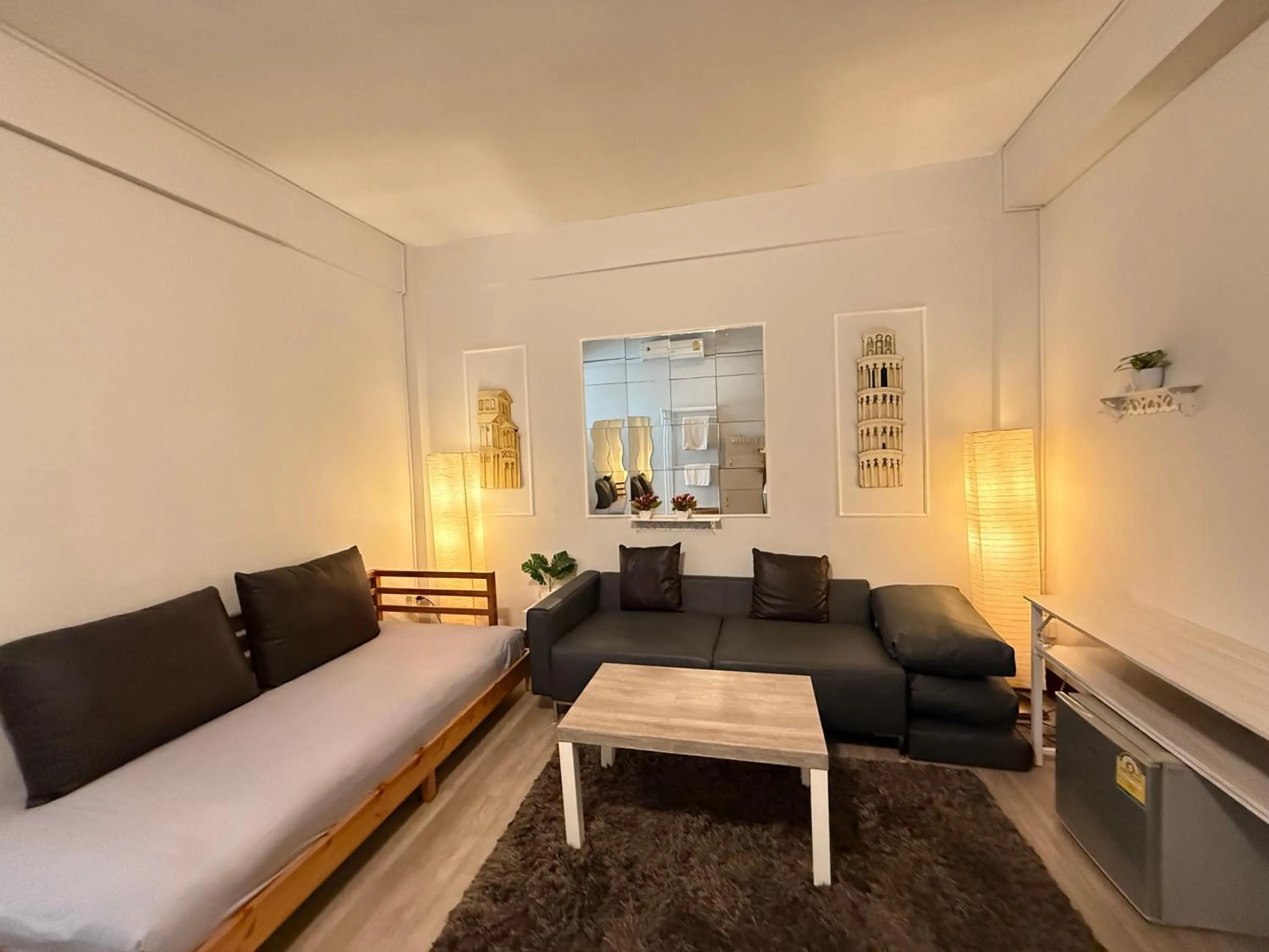 Seating area in Baan Nampetch Hostel