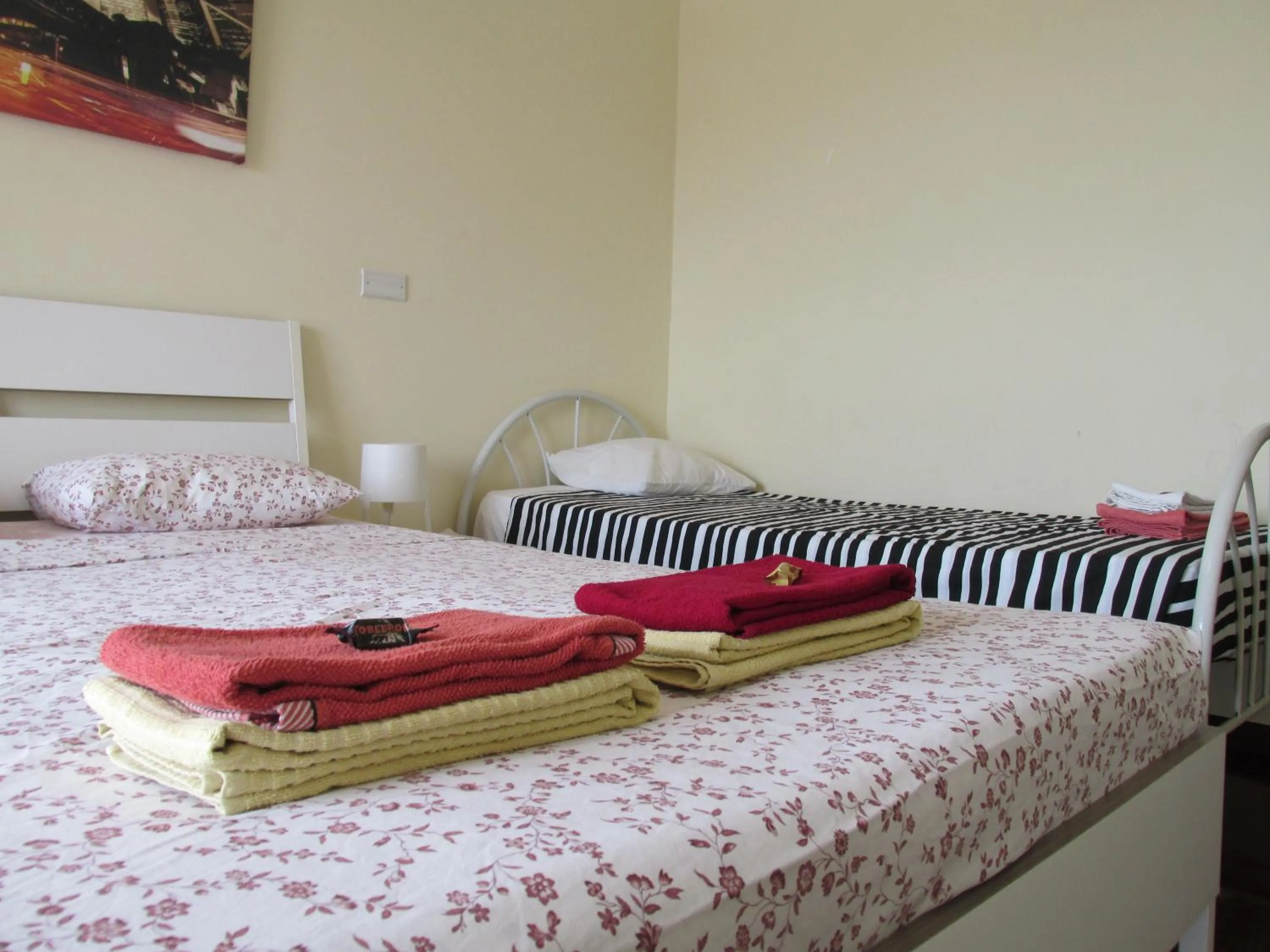 Bed in Homestay Marialva Park