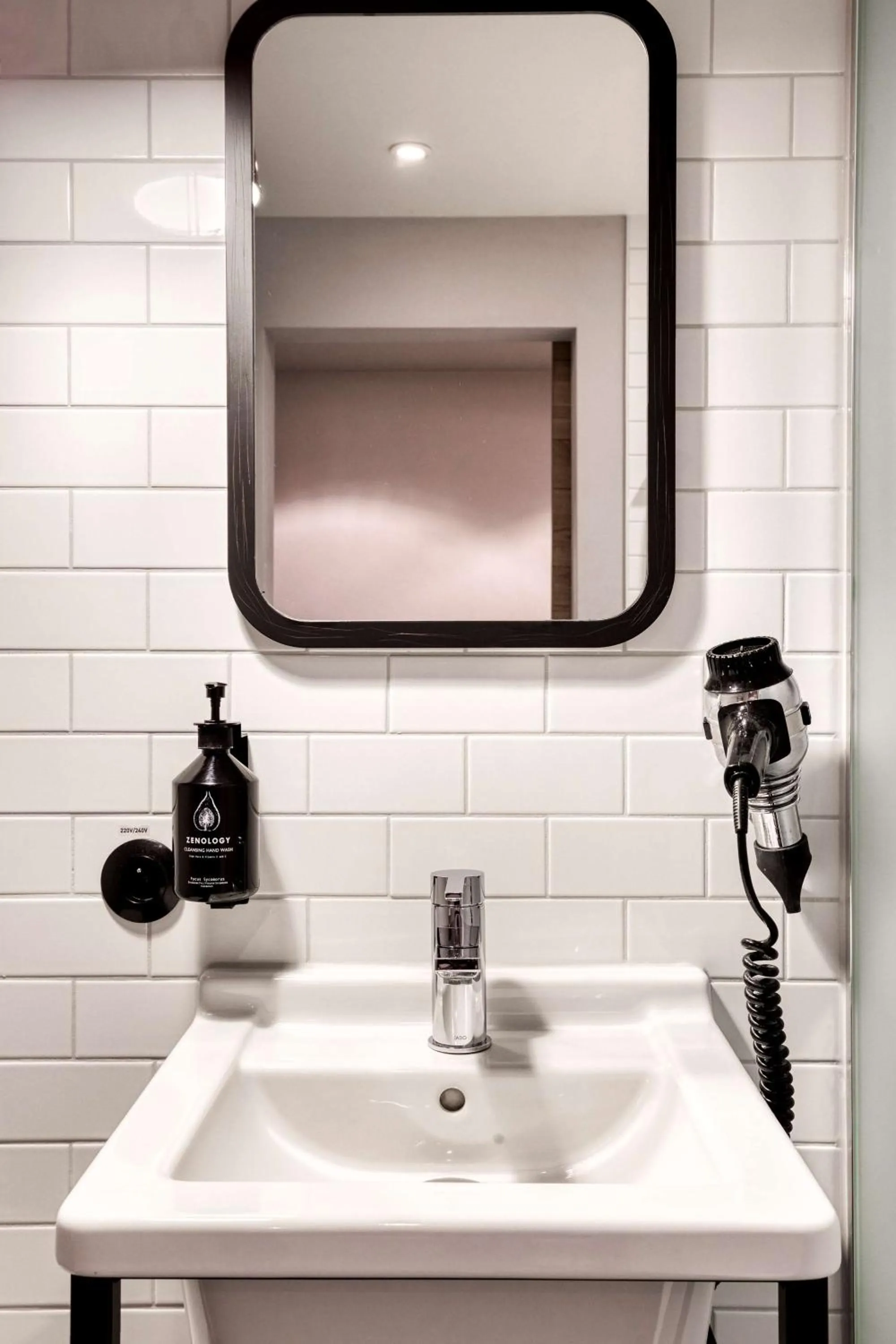 Bedroom in pentahotel Brussels City Centre