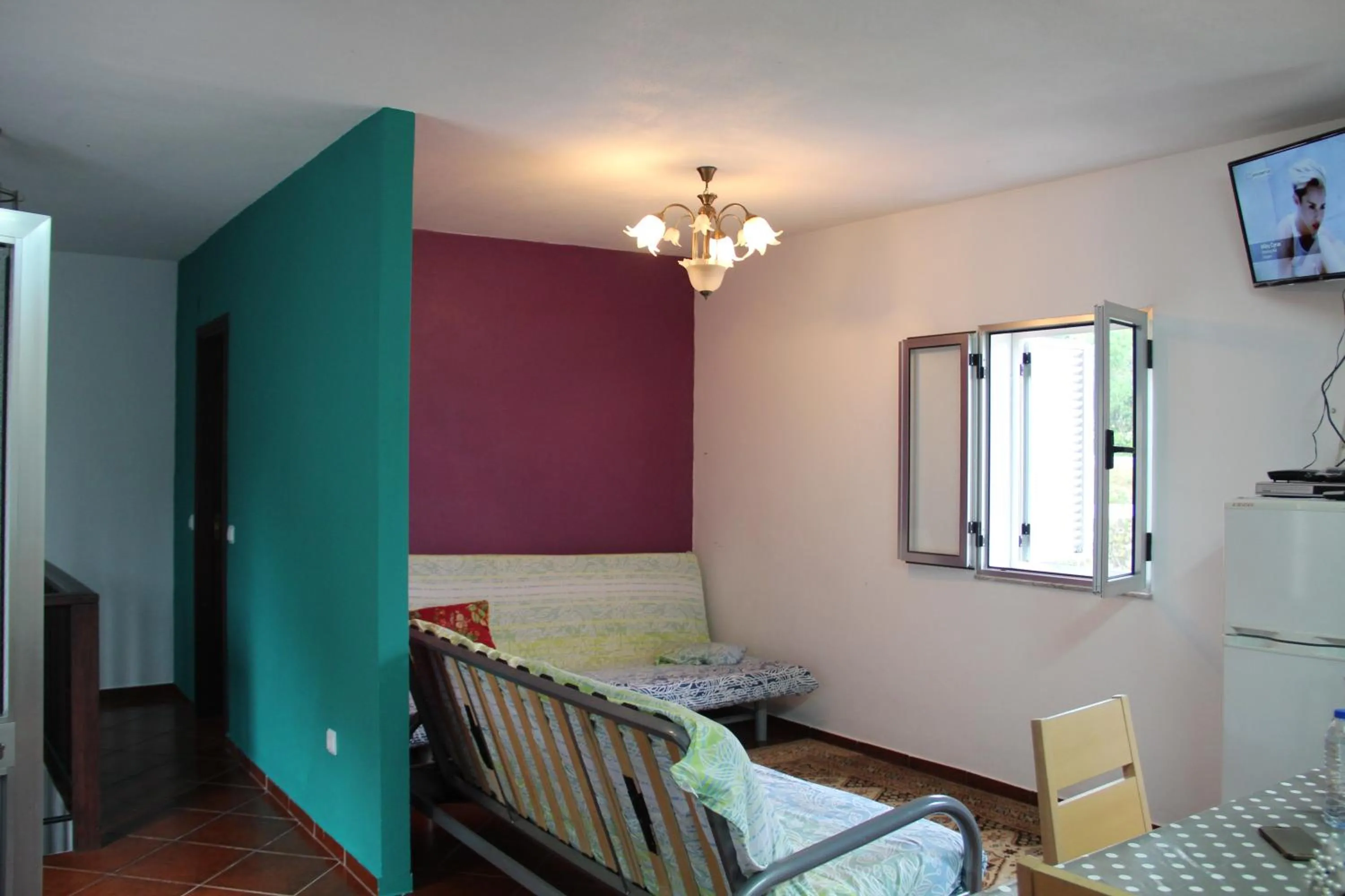 Communal lounge/ TV room in Casa Vilar