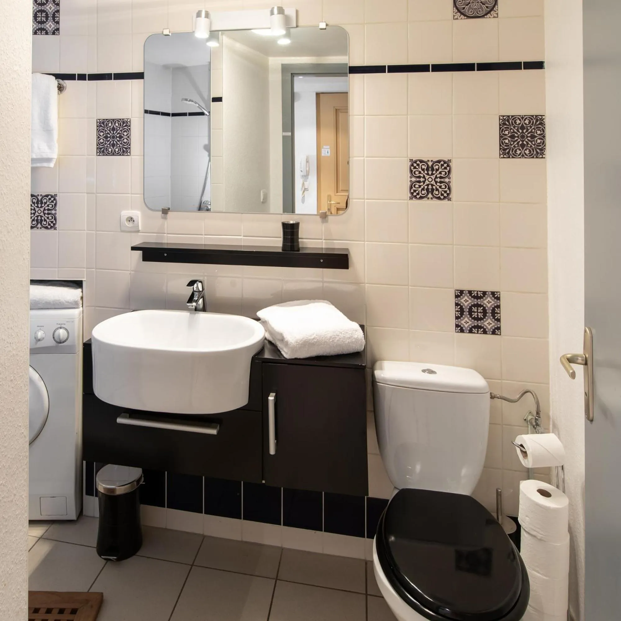 Bathroom in My Sweet Homes - Le 15