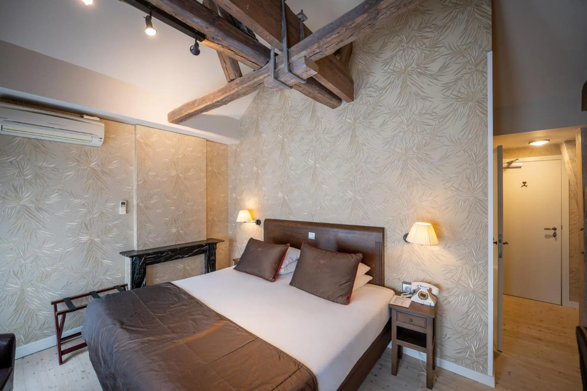 Bedroom, Bed in Hotel Jan Brito