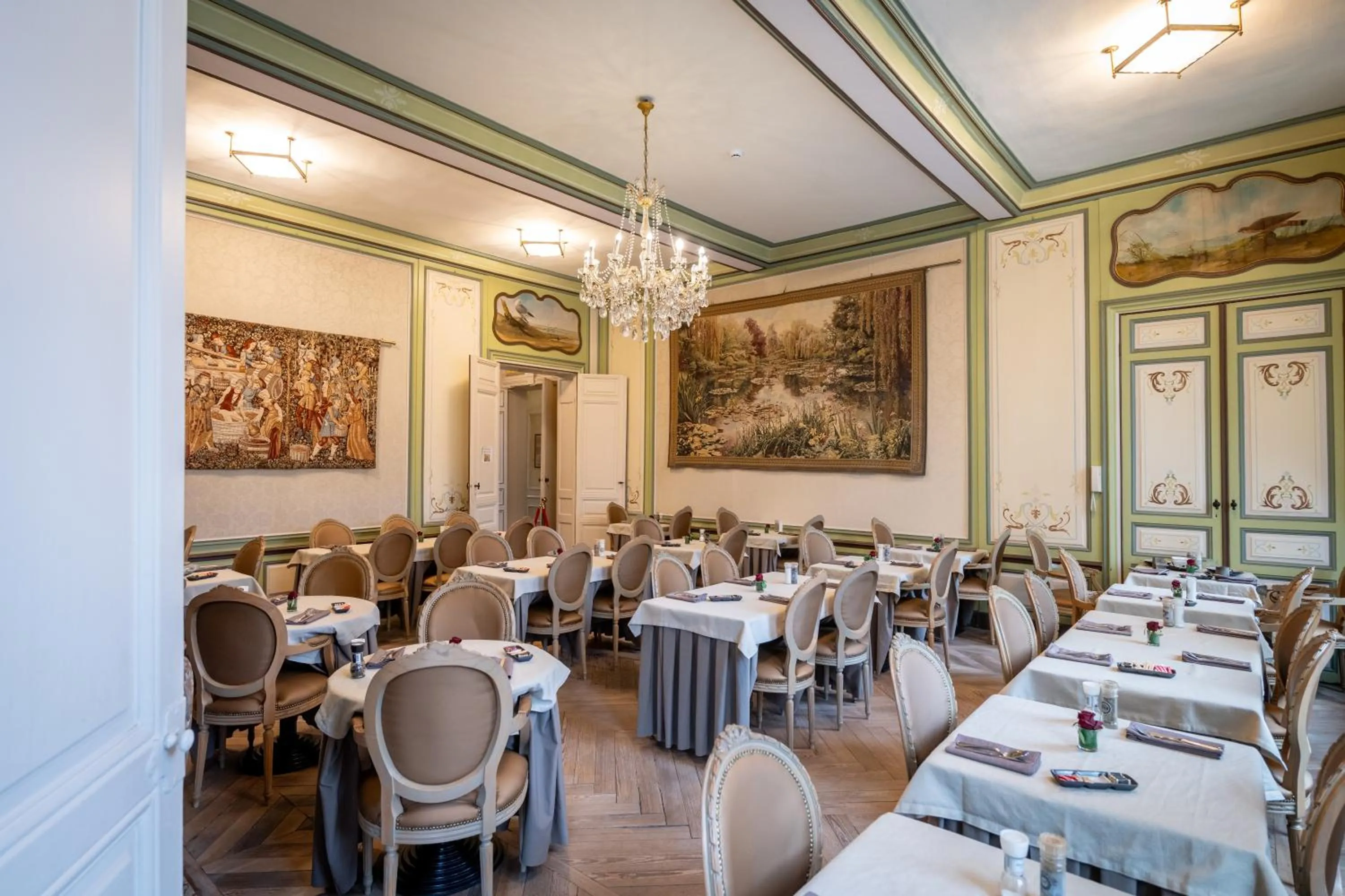 Breakfast in Hotel Jan Brito