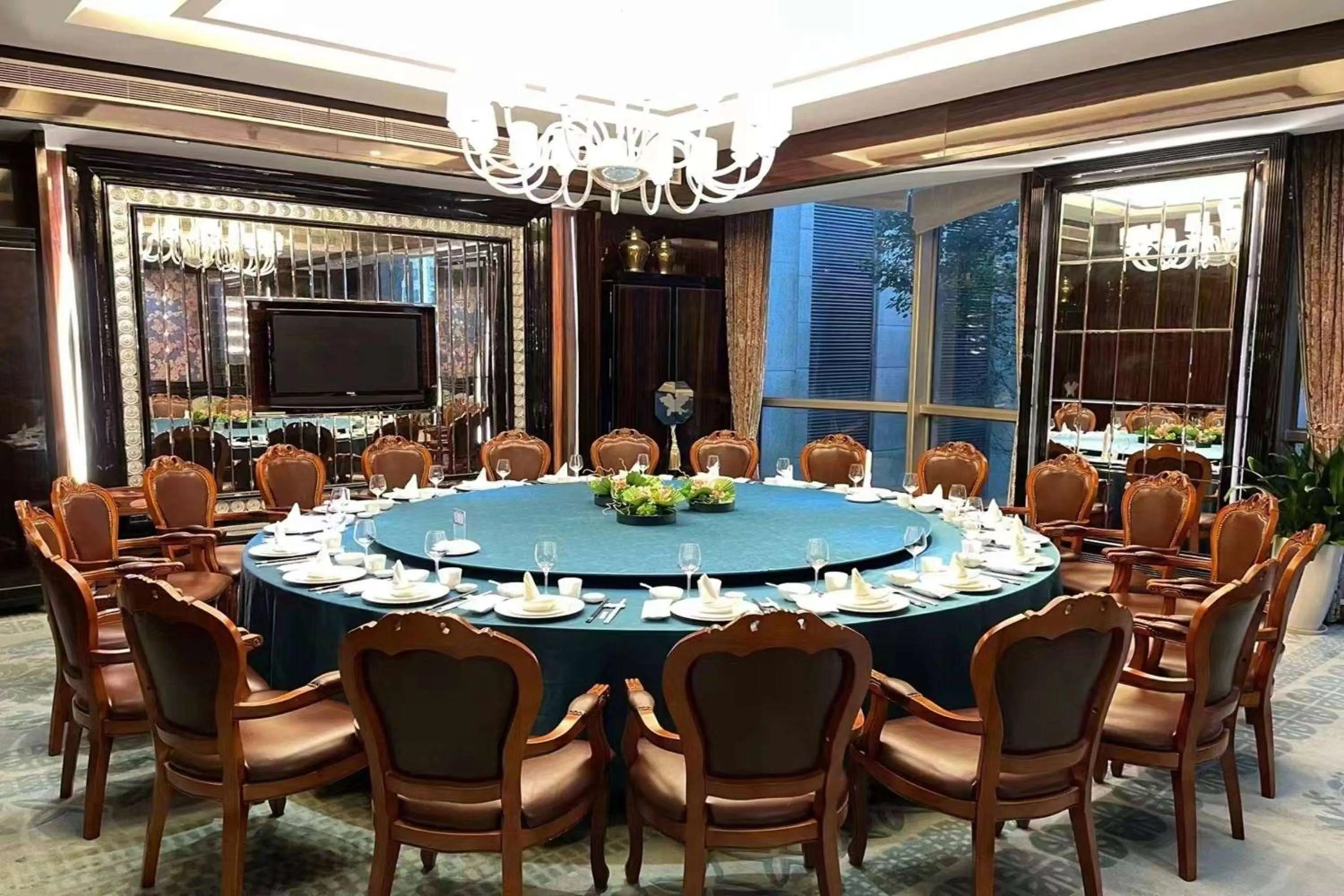 Restaurant/places to eat in Ramada Plaza Qiandeng Kunshan