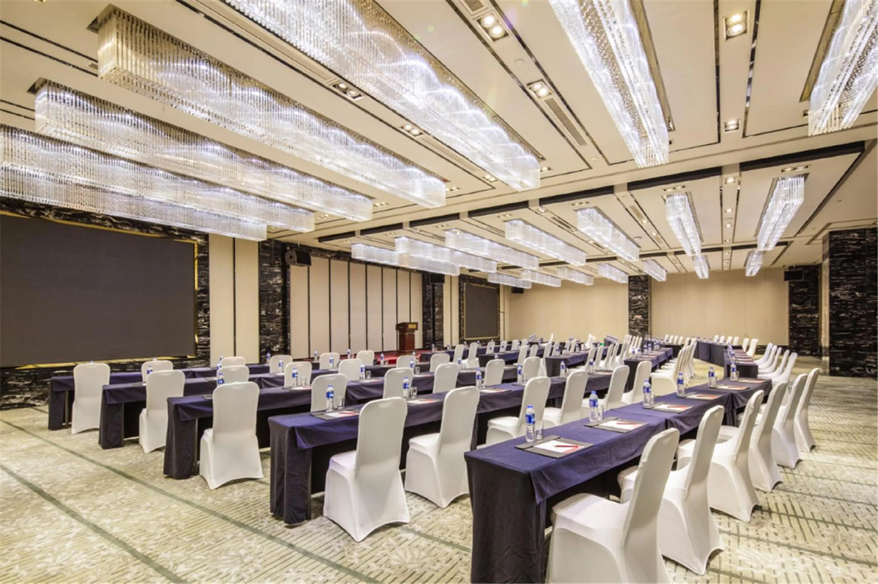 Meeting/conference room in Ramada Plaza Qiandeng Kunshan