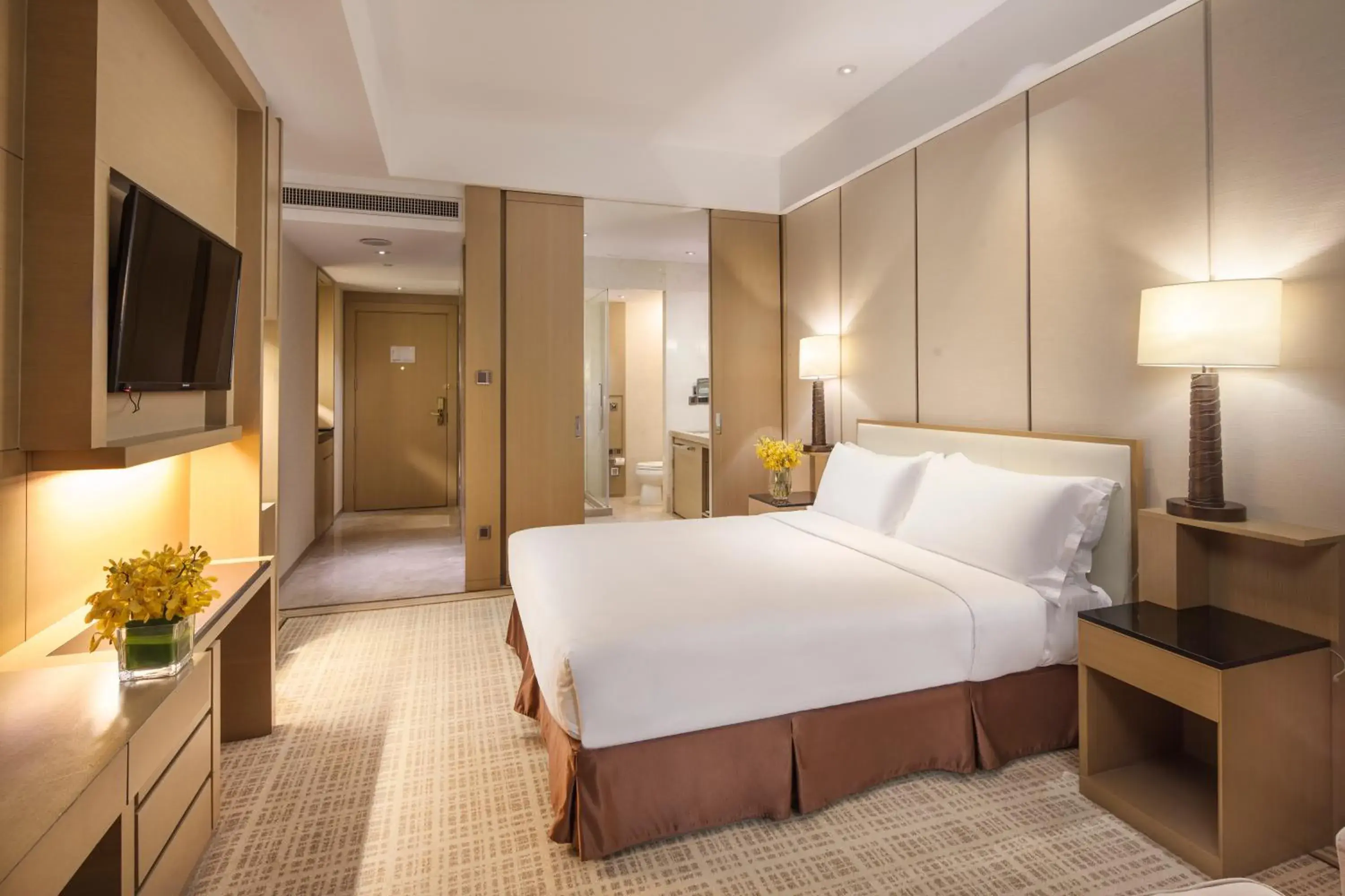 Superior Queen Room - single occupancy - Smoking in Ramada Plaza Qiandeng Kunshan Superior Queen Room - single occupancy - Smoking in Ramada Plaza Qiandeng Kunshan