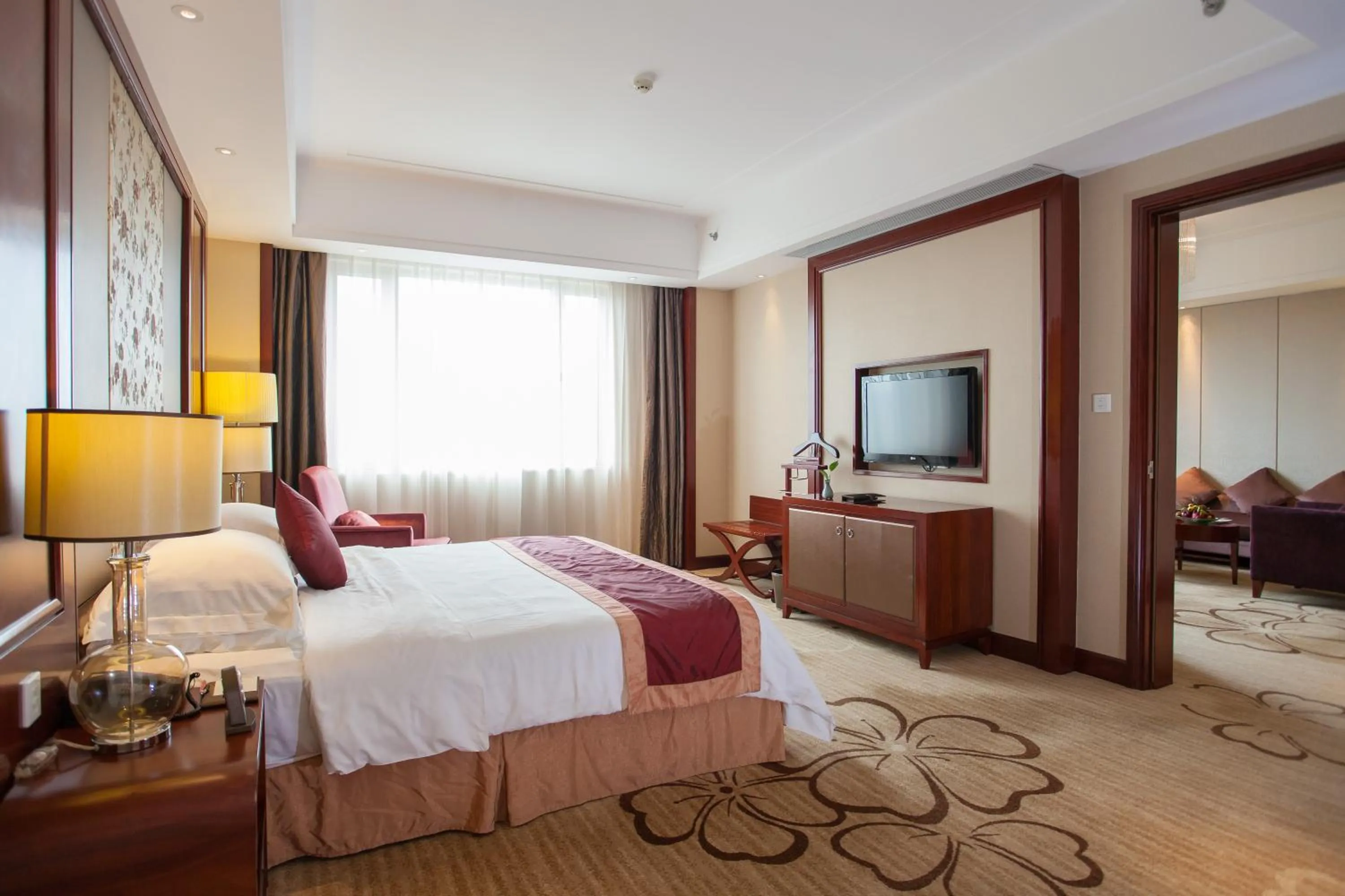 Ramada Plaza Shaoguan City Centre