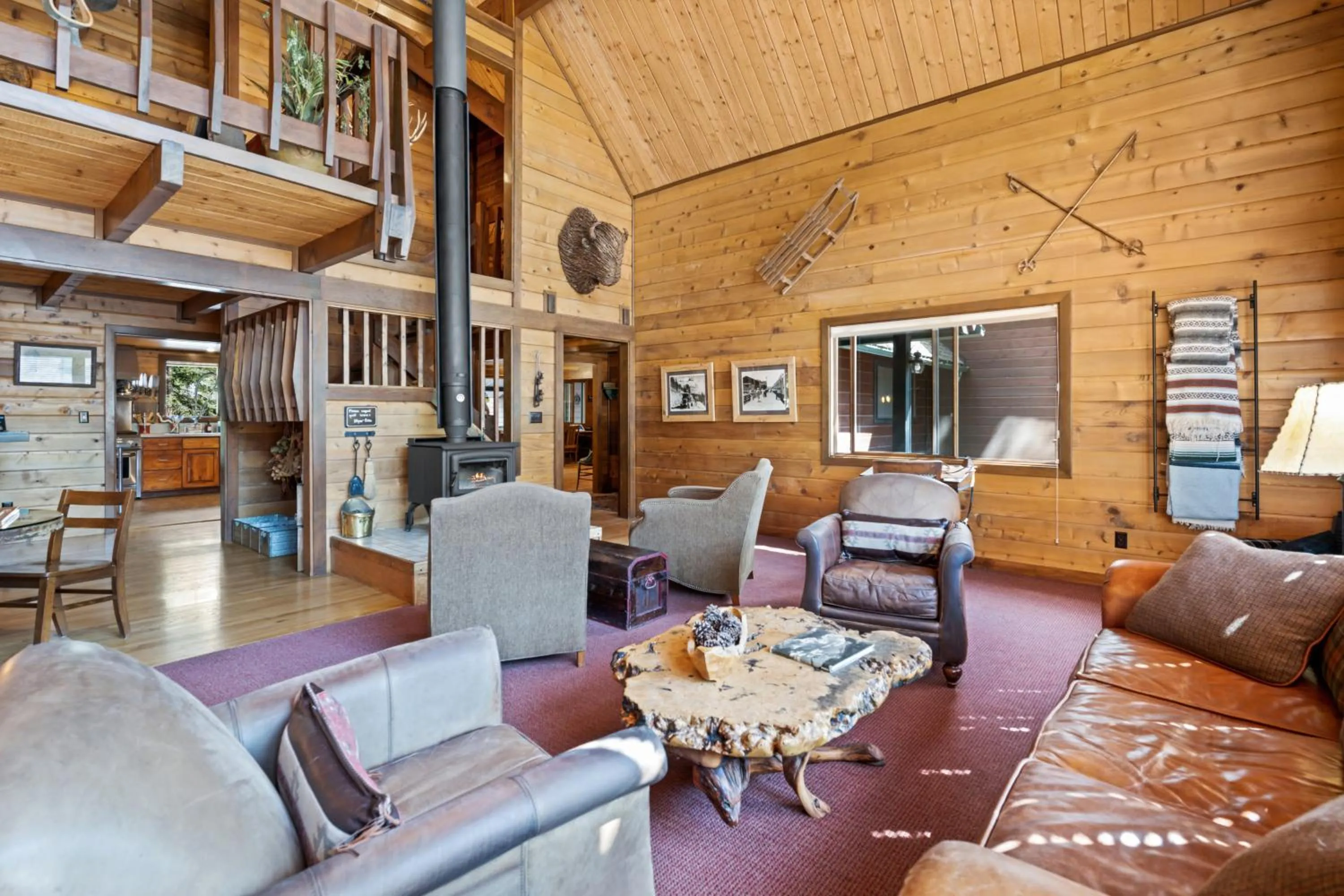 Living room in Good Medicine Lodge